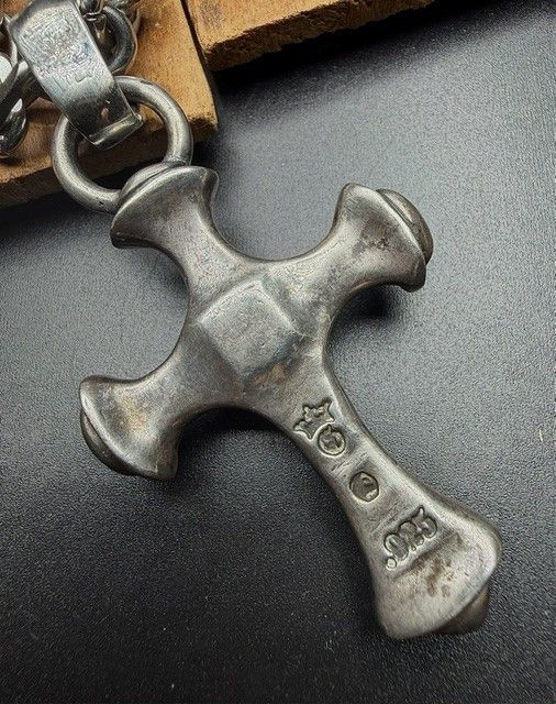 Other C'est Magnifique Gothic Hammered Cross 925 w/chain NWOT Size ONE SIZE - 8 Thumbnail