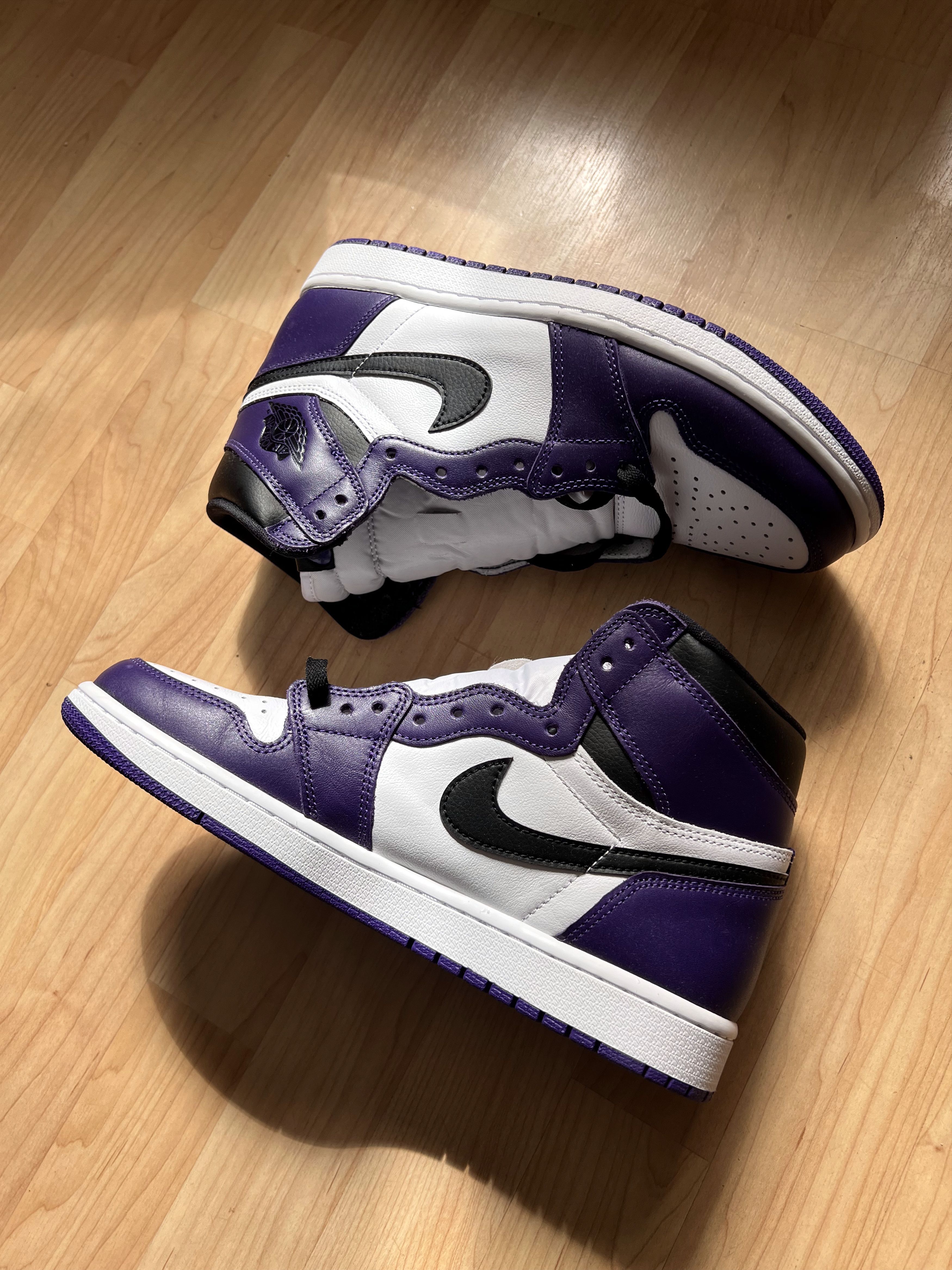 Jordan Brand Air Jordan 1 Court purple Size US 10 / EU 43 - 2 Thumbnail