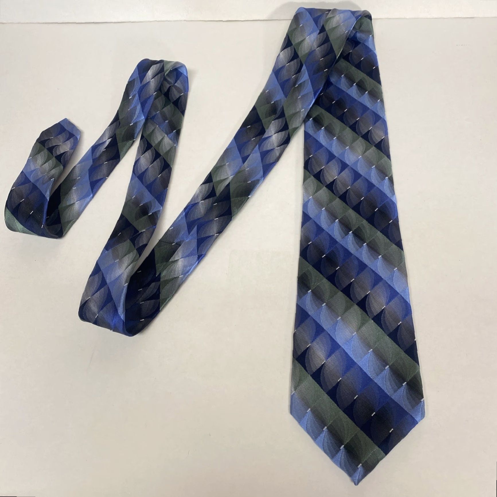 Van Heusen VINTAGE no, wait — (error). Size ONE SIZE - 5 Thumbnail