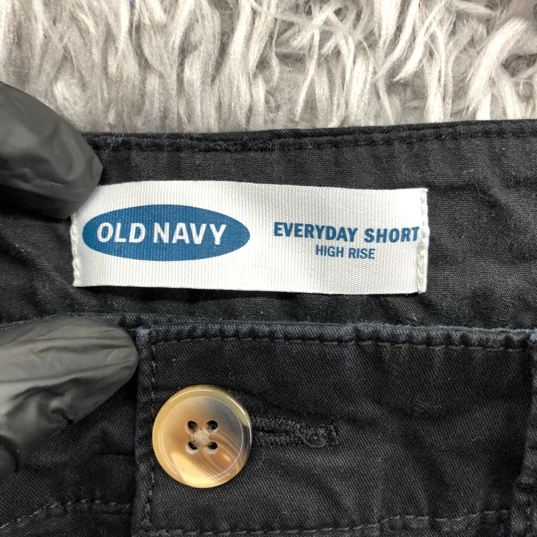 Old Navy Old Navy Womens Shorts Chino Dark Wash Black Size 6 Mid Rise Casual 5-Pocket Everyday Stretch, Regular, Flat Front, Cotton Knit? Size 28" / US 6 / IT 42 - 6 Thumbnail