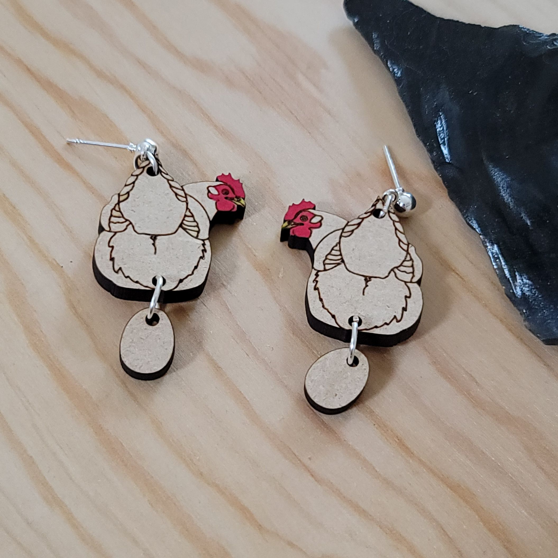 Handmade Chicken Hen Egg Dangle Earrings Size ONE SIZE - 1 Thumbnail