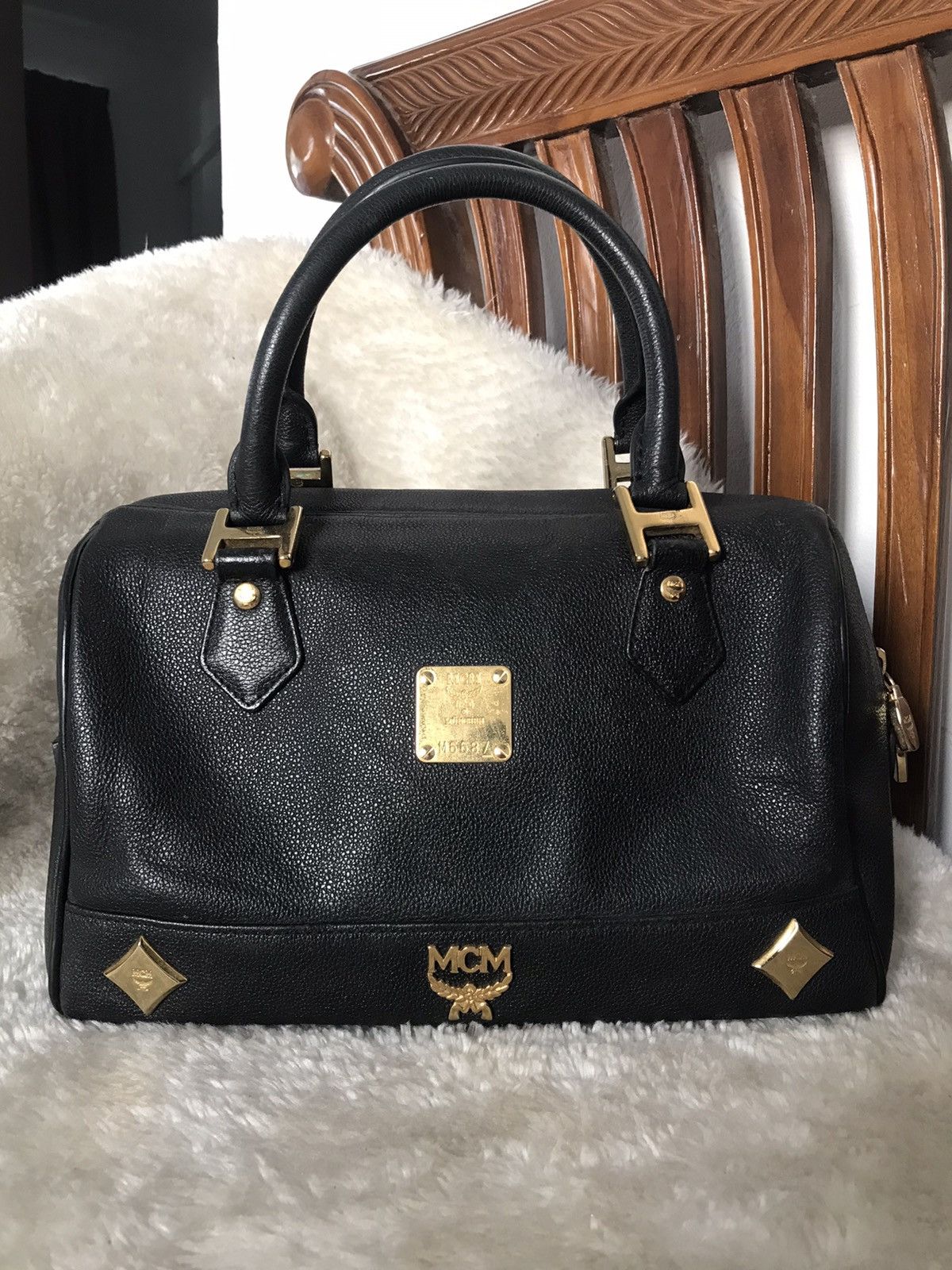 MCM MCM Small Leather Boston Bag Black Size ONE SIZE - 1 Thumbnail