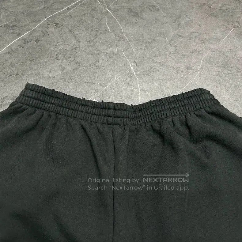 Balenciaga Balenciaga Distressed Rhinestone Shorts. Size US 26 / EU 42 - 6 Thumbnail