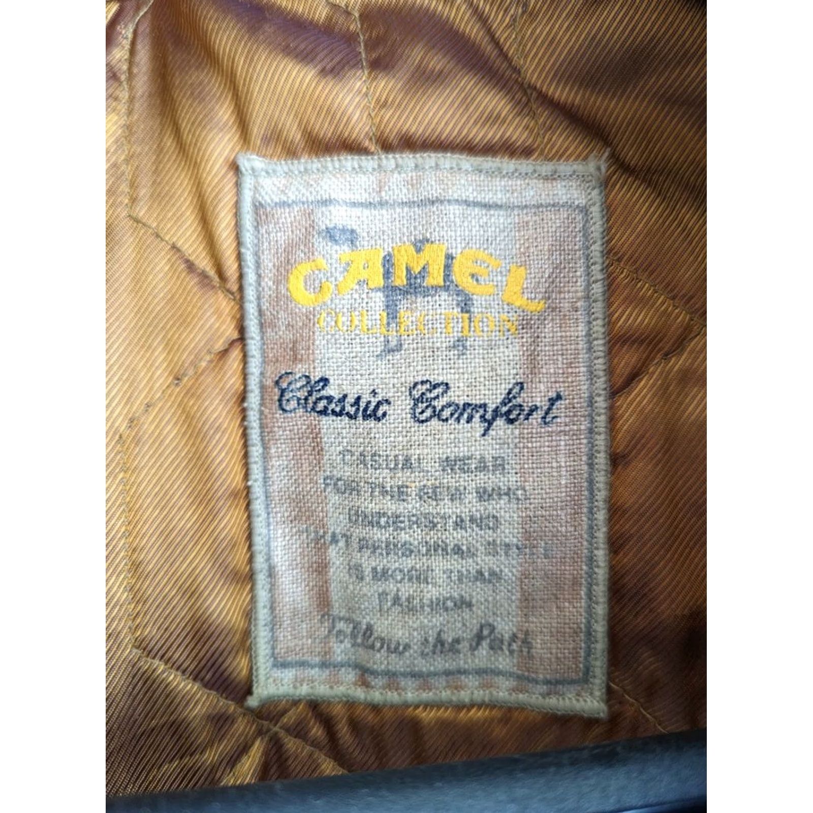 Camel Vintage Camel Coat Wool Lining 50 Men’s Coat 3-in-1 Jacket Red Tweed Classic Comfort Size 50 Mens Coat Size US M / EU 48-50 / 2 - 4 Thumbnail