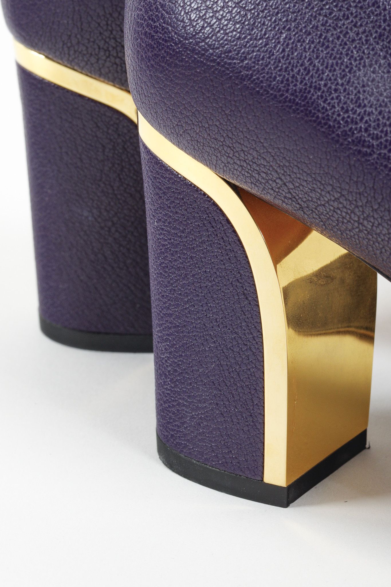Chloe Chloe Purple Leather Curved Metal Pumps Size US 10.5 / IT 40.5 - 8 Thumbnail