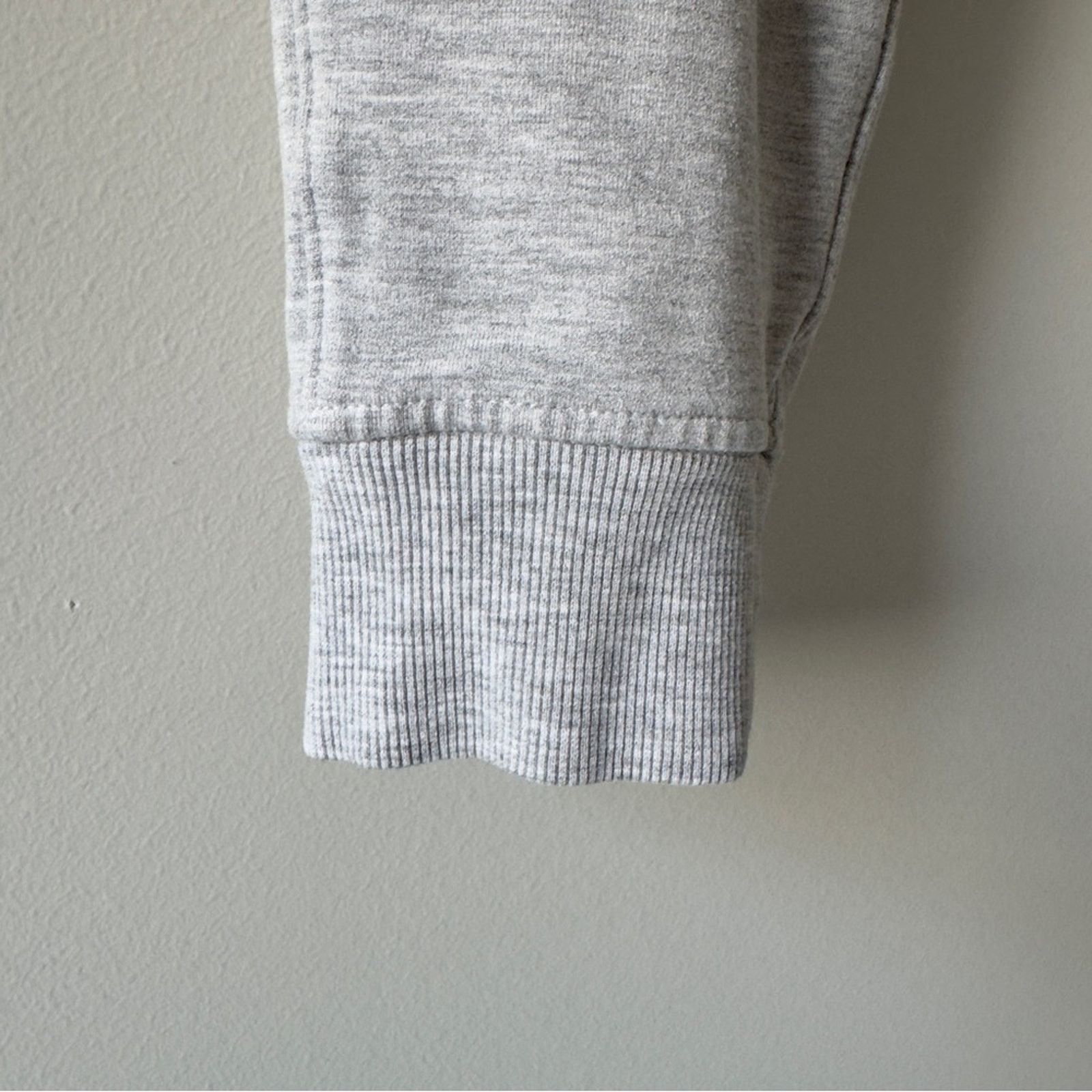 Lululemon Lululemon Warm Down High-Rise Jogger in Heathered Core Ultra Size 26" / US 2 / IT 38 - 12 Thumbnail