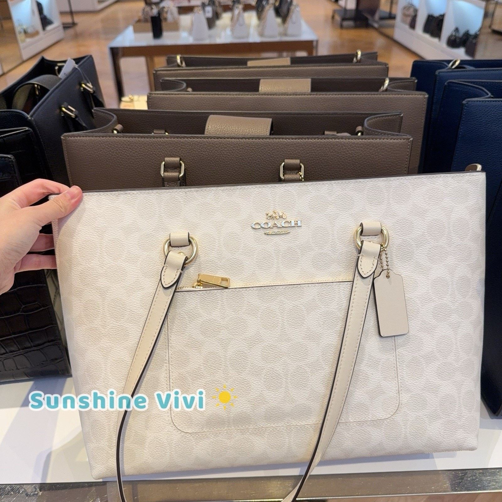 Coach NWT COACH Station Tote Bag Canvas CCD69 Gold/White/Chalk Size ONE SIZE - 3 Thumbnail