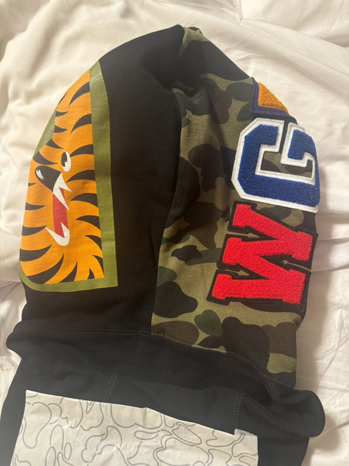 Bape Swarovski Shark Full Zip Hoodie Size US XXL / EU 58 / 5 - 3 Thumbnail