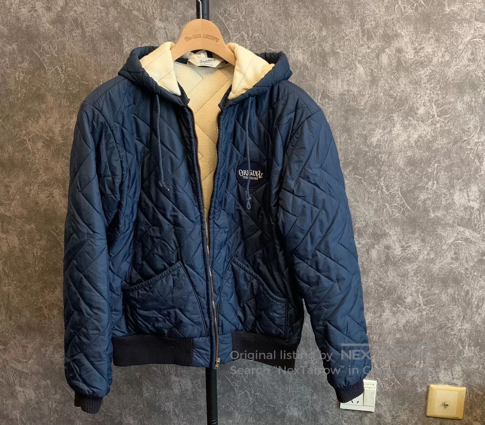 Japanese Brand navy quilted hooded jacket with fleece lining. Size US S / EU 44-46 / 1 - 2 Thumbnail