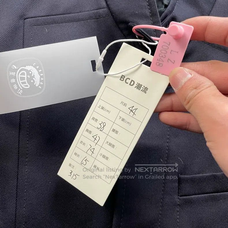 Other Givenchy Size44 Navy Blue Suit Size 44 Size US M / EU 48-50 / 2 - 7 Thumbnail