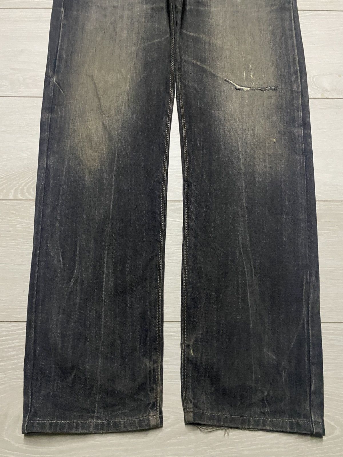 Edwin Edwin exclusive Vintage Black Denim Tears Loose Jeans Size US 33 - 5 Thumbnail