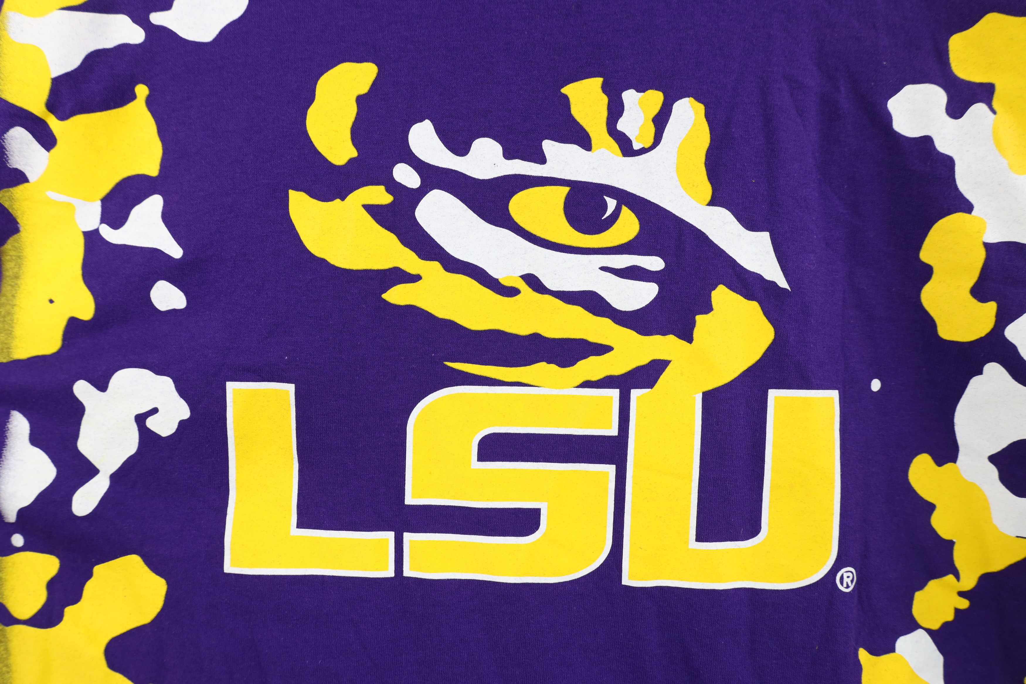 Vintage Vintage 90s Y2K Louisiana State University T-Shirt Purple Size US L / EU 52-54 / 3 - 4 Thumbnail