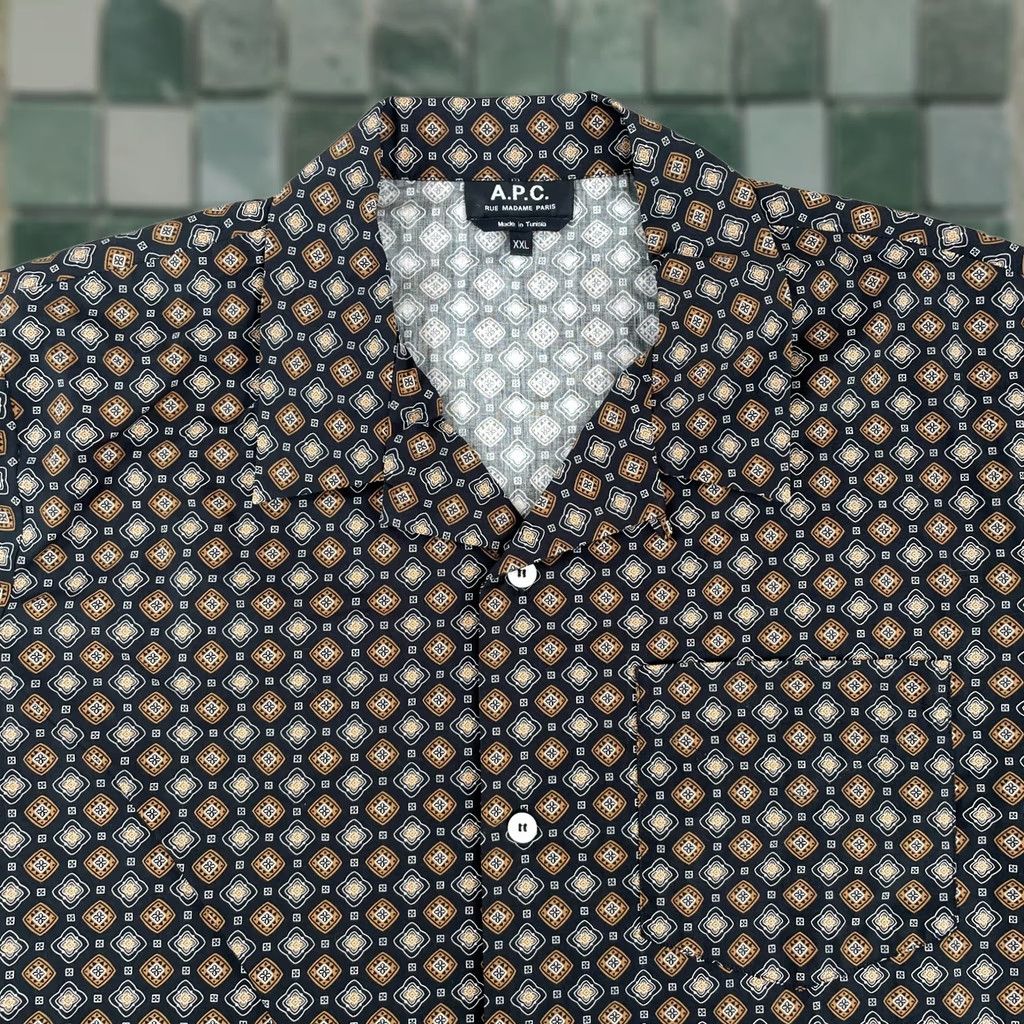 A.P.C. A.P.C. Lloyd Vacation Shirt Men 2XL Black Geometric Camp Loop Collar NWOT - Vintage Size US XXL / EU 58 / 5 - 1 Thumbnail