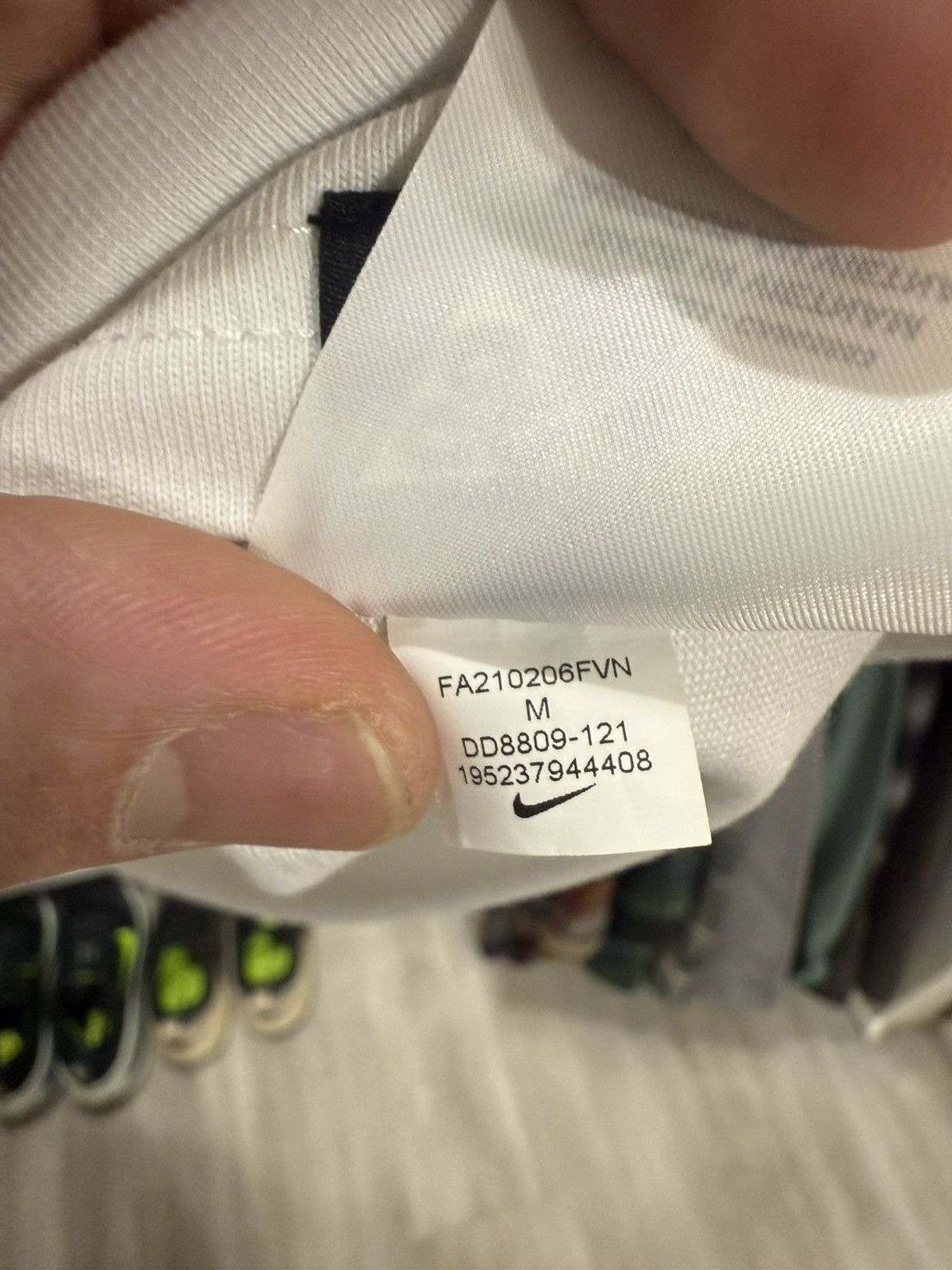 Nike ACG Nike ACG 'Hang Loose' Men's T-shirt - White Size US M / EU 48-50 / 2 - 5 Thumbnail