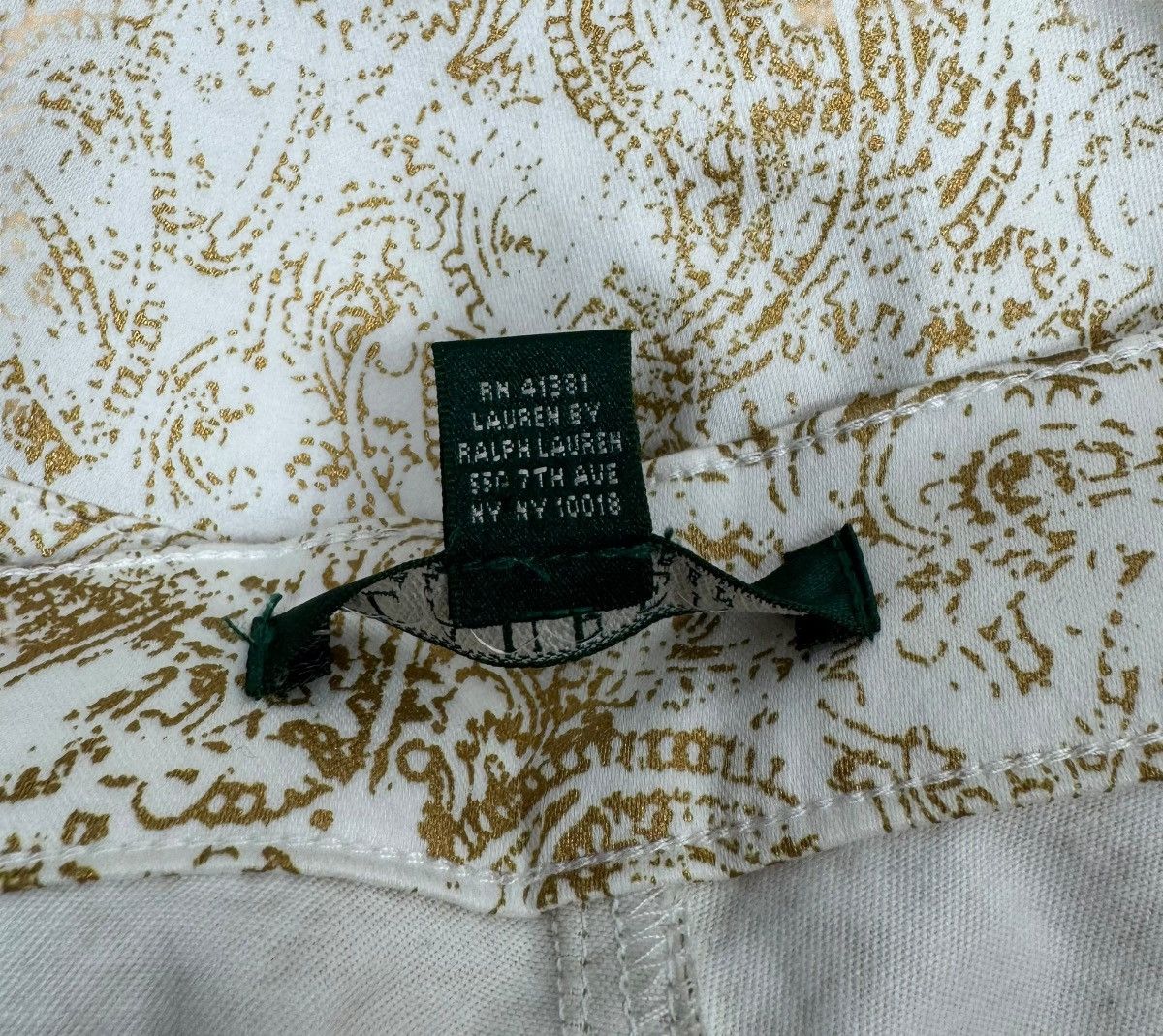 Lauren Ralph Lauren Lauren Ralph Lauren Chino Pants Gold Paisley Printed size 10 Size 32" / US 10 / IT 46 - 17 Thumbnail
