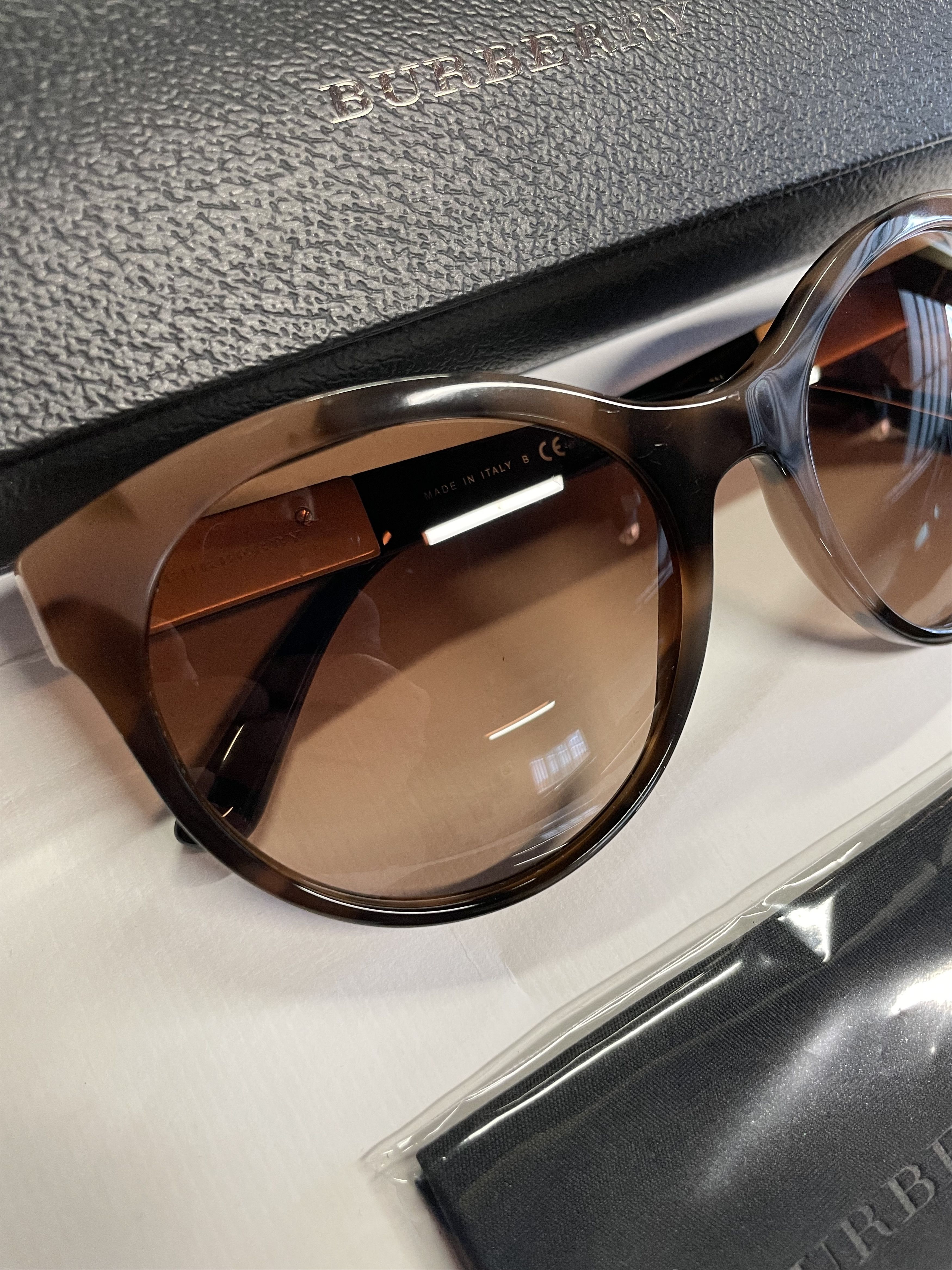 Burberry BURBERRY B 4236 3623/13 GRADIENT SUNGLASSES Size ONE SIZE - 6 Thumbnail
