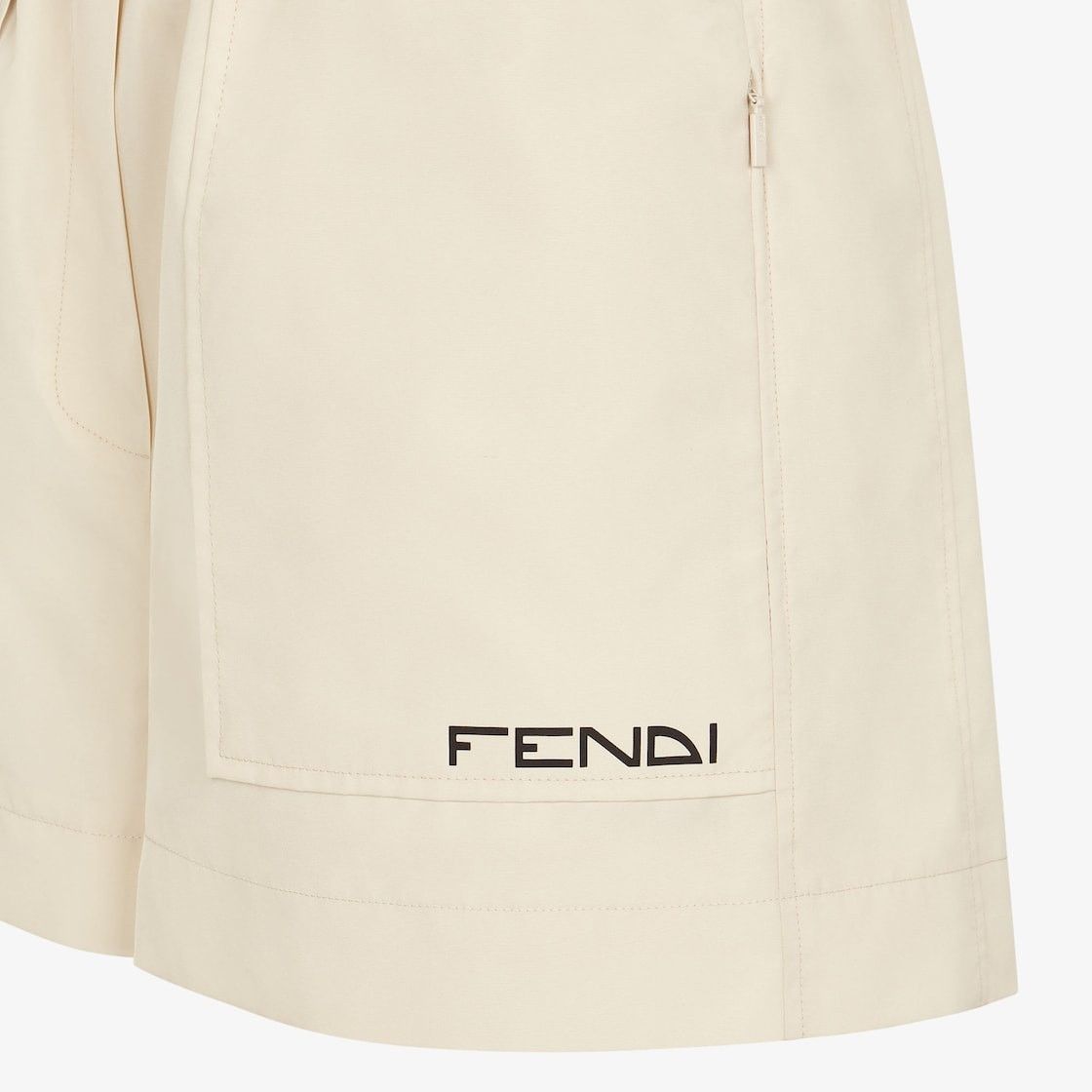 Fendi o1s1wg110525 Shorts in Beige Size 27" / US 4 / IT 40 - 3 Thumbnail