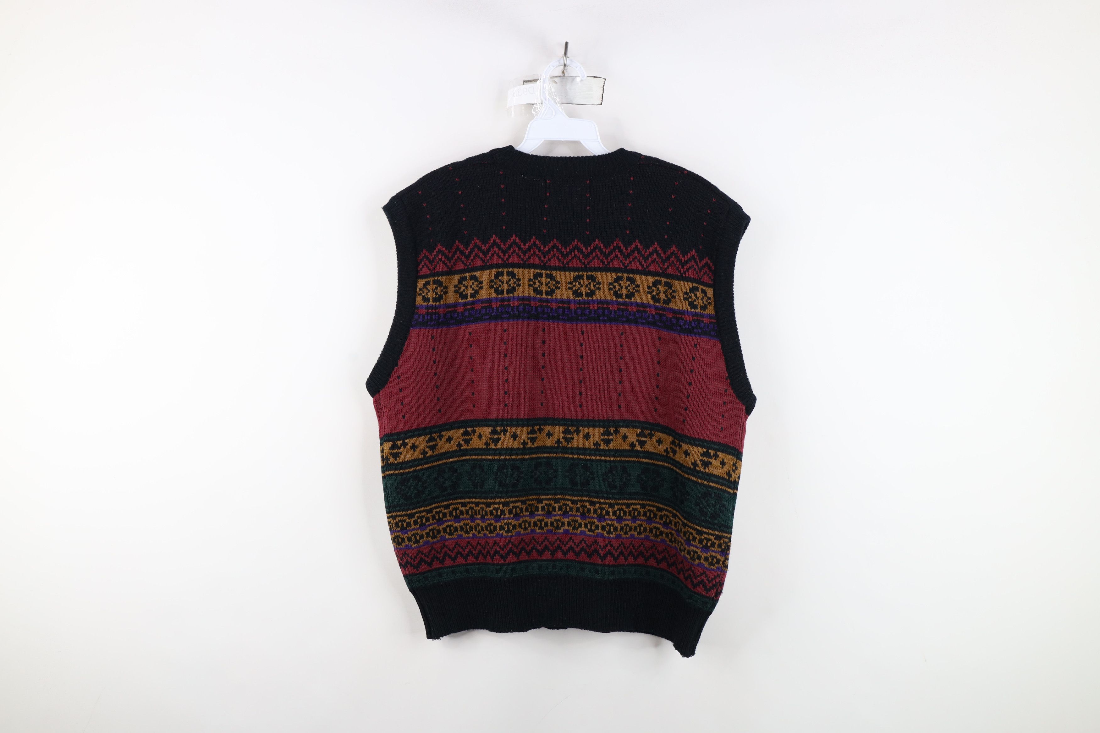 Vintage Vintage 90s Streetwear Fair Isle Knit Cardigan Sweater Vest Size US M / EU 48-50 / 2 - 10 Thumbnail