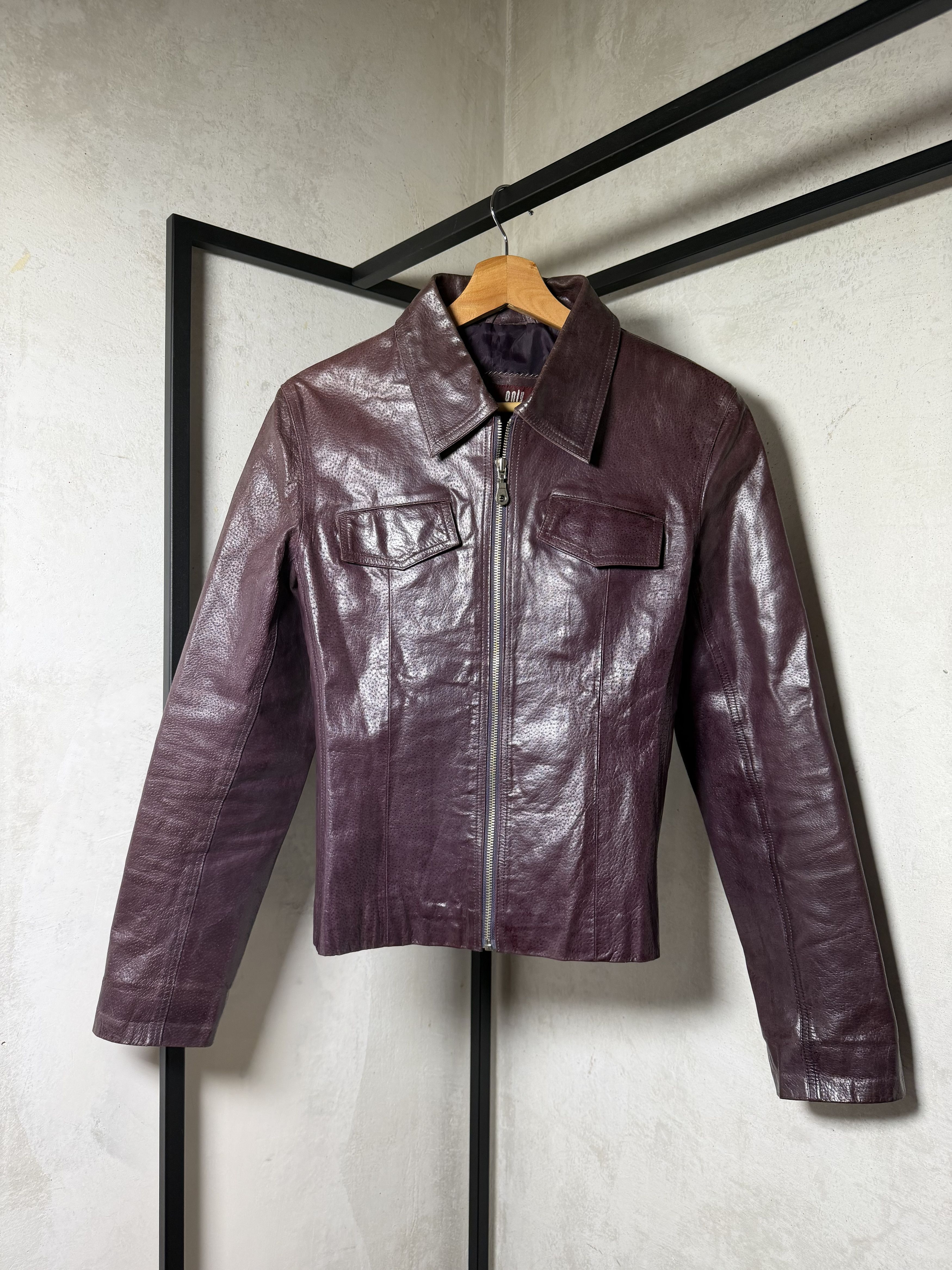 Genuine Leather Only Melancholy Rich Red Boxy Leather Jacket Size M / US 6-8 / IT 42-44 - 1 Thumbnail