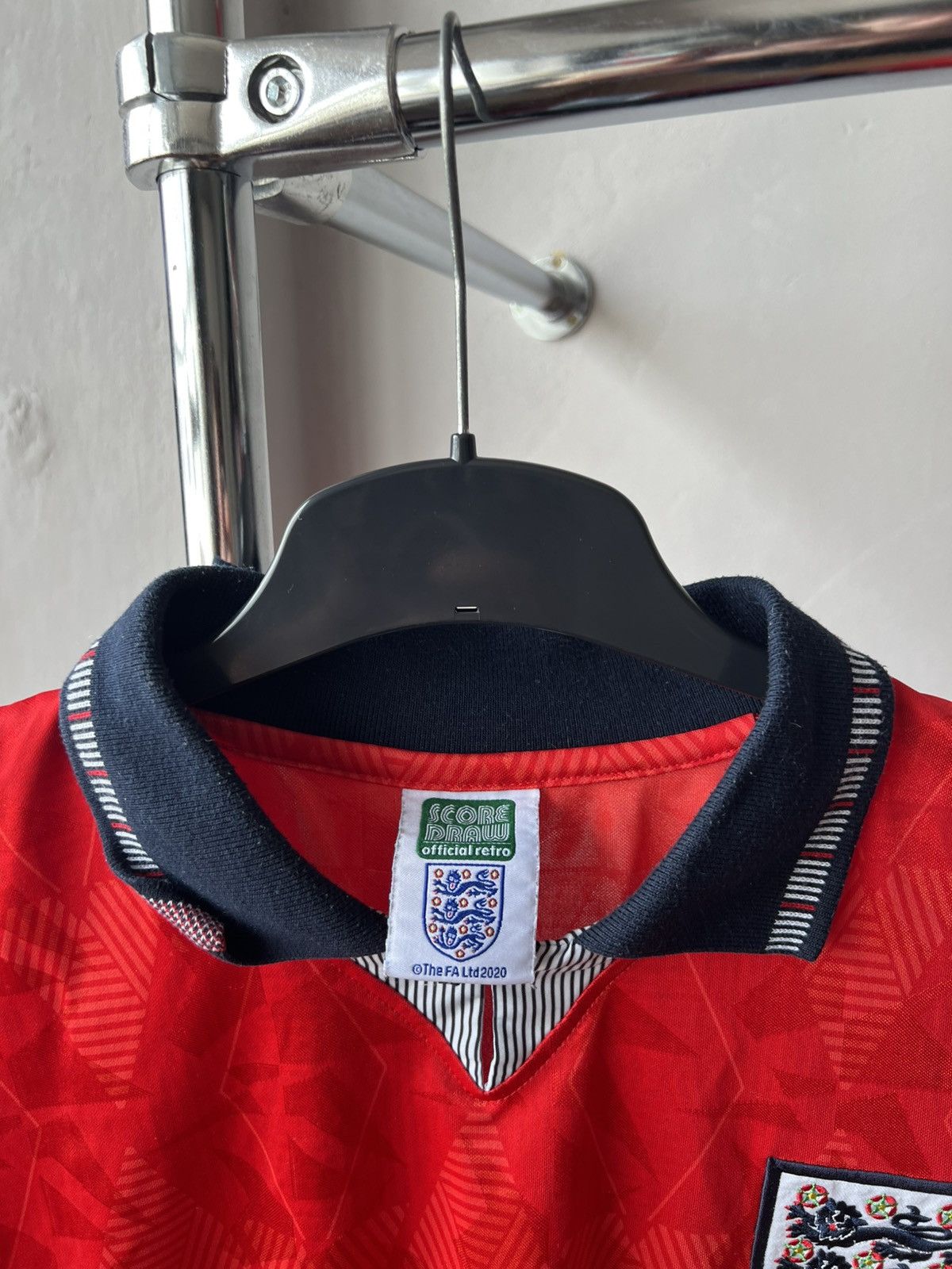Vintage 1990 ENGLAND TEAM RETRO REMAKE AWAY SOCCER JERSEY SHIRT M Size US M / EU 48-50 / 2 - 6 Thumbnail