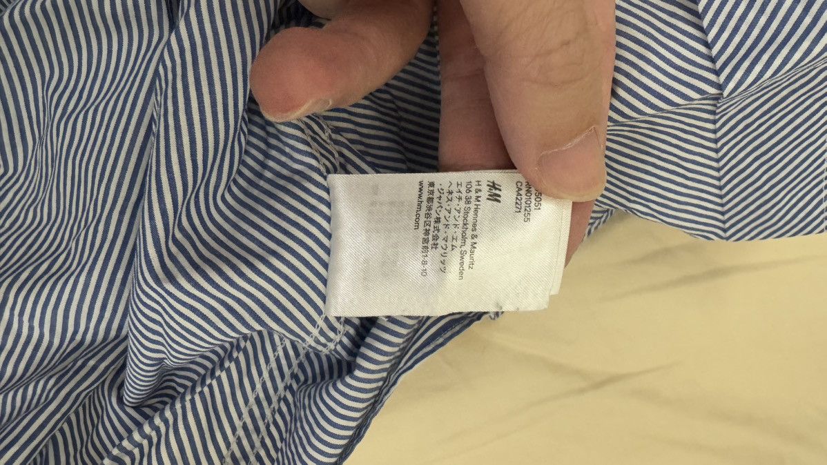 Comme des Garcons × H&M CDG x H&M Irregular Shirt Size US S / EU 44-46 / 1 - 8 Thumbnail