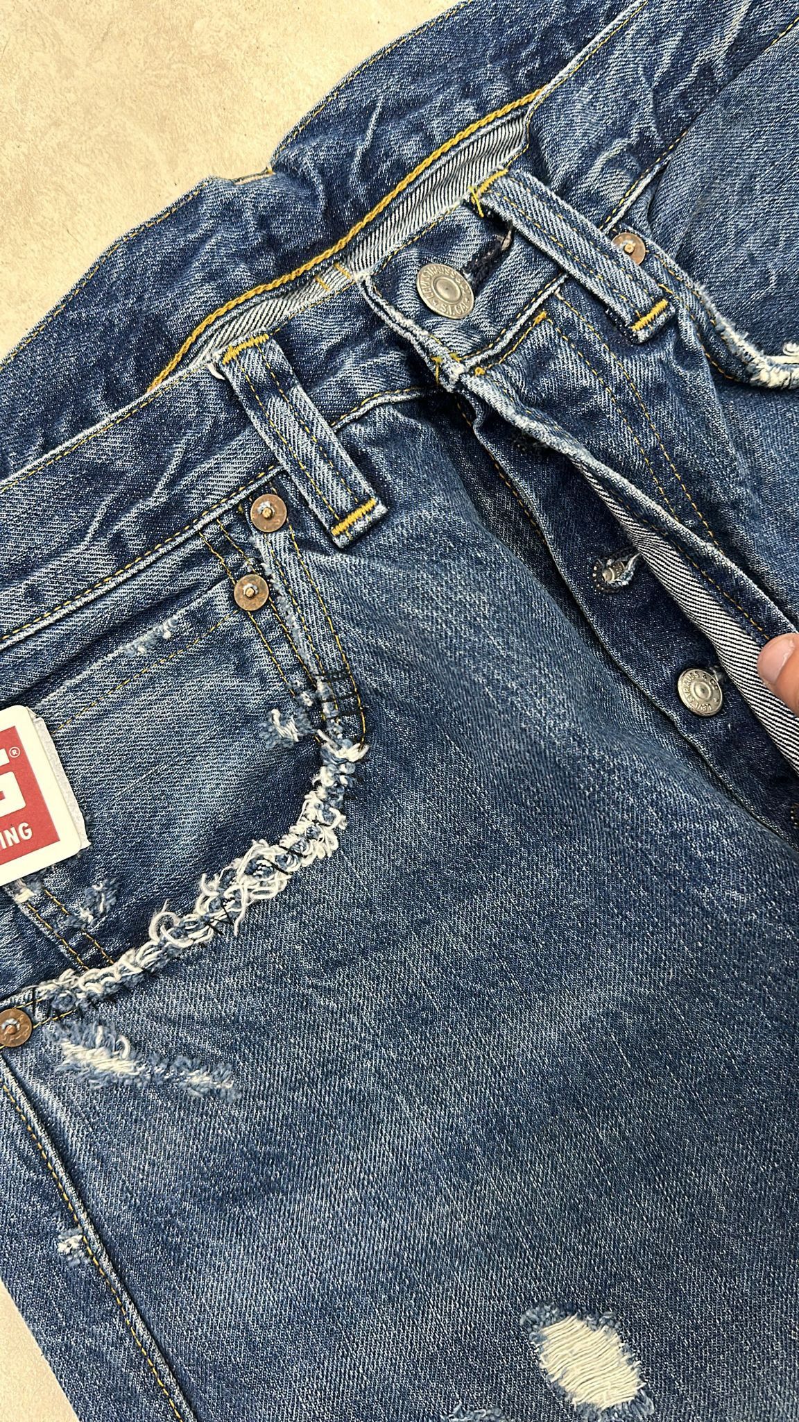 Levi's Vintage Clothing LVC SAMPLE Levi's Vintage Clothing 1947 501XX Selvedge Jeans Size US 32 / EU 48 - 8 Thumbnail