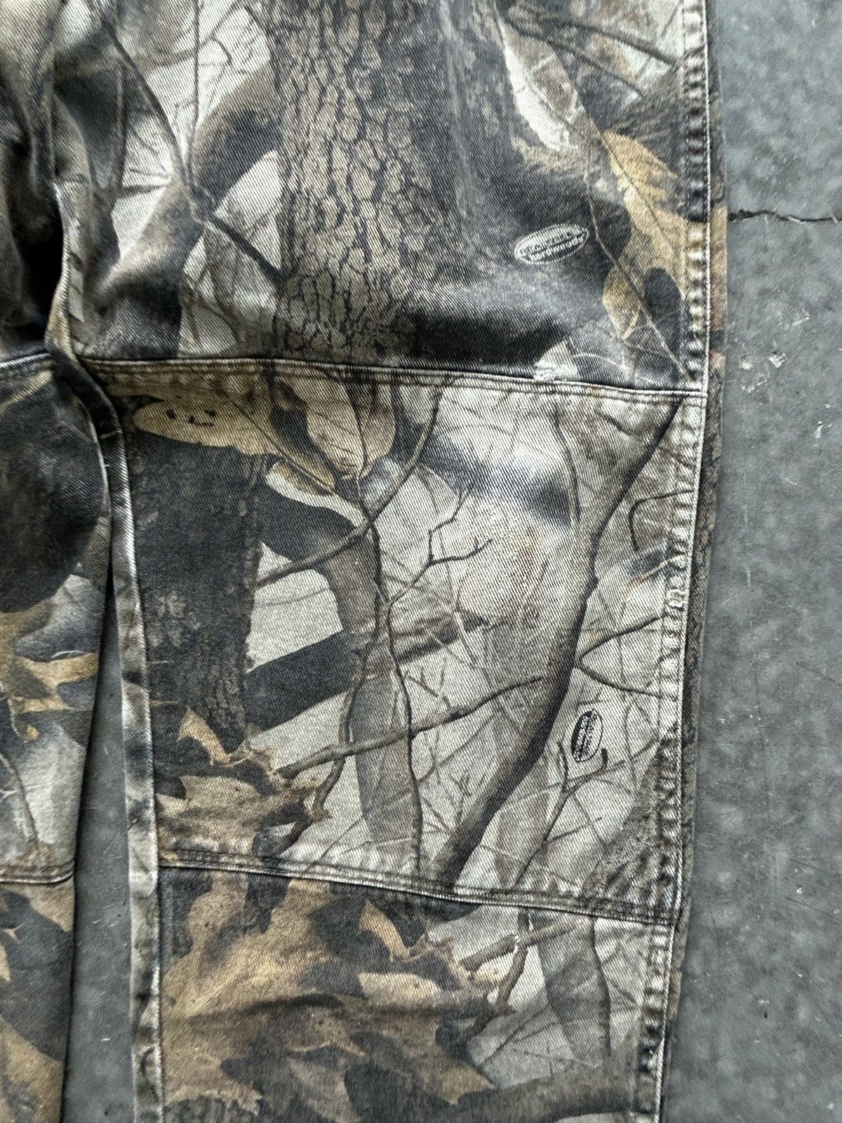 Wrangler Vintage 90s Wrangler Realtree Double Knee Jeans 38x30 Size US 38 / EU 54 - 2 Thumbnail