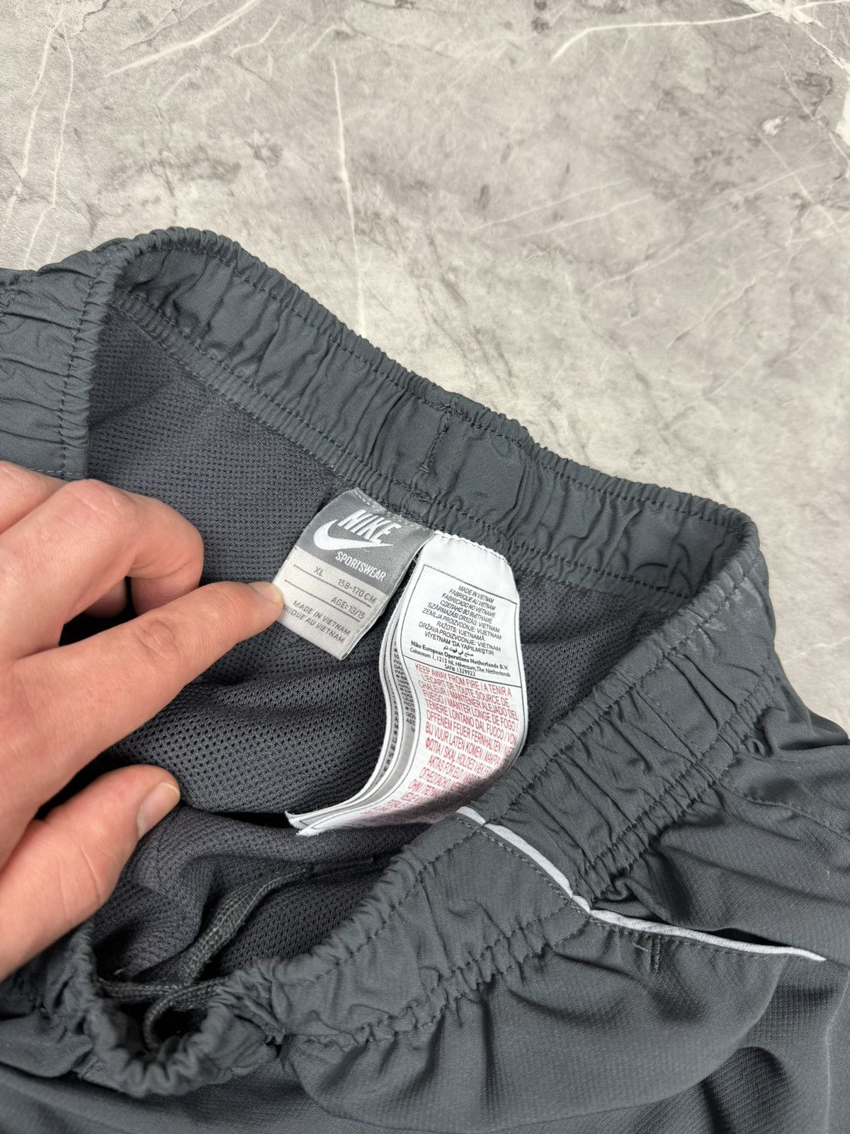 Nike Nike Track Pants Dark Grey / Red | Baggy | Size S (fits M) Size US 32 / EU 48 - 7 Thumbnail