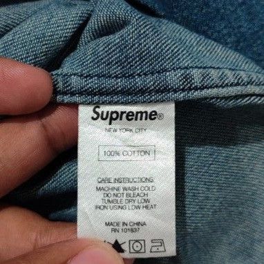 Supreme Supreme Faded Denim Shirt FW15 Size US M / EU 48-50 / 2 - 5 Thumbnail