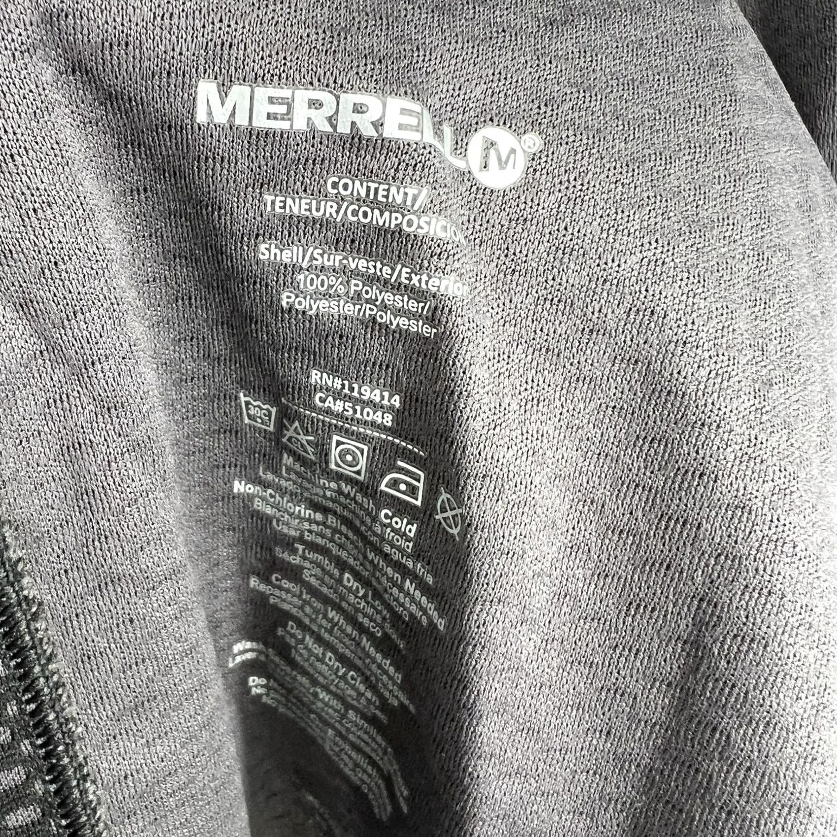 Merrell Merrell Pullover Shirt Mens 2XL Gray Long Sleeve Quarter Zip Outdoor Athletic Regular Fit Activewear Mock Neck 1/4 Zip Breathable Quick Dry Logo" Size US XXL / EU 58 / 5 - 6 Thumbnail