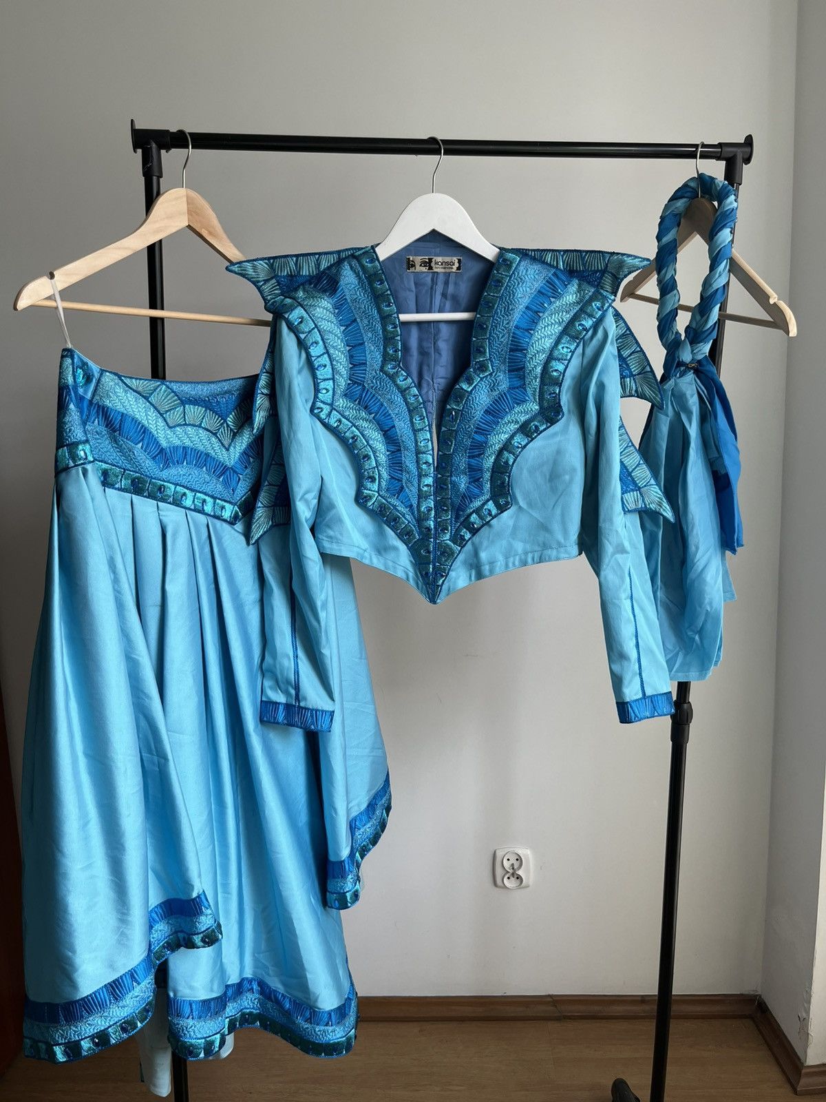 Kansai Yamamoto Runway Kansai Yamamoto SS83 water dragon costume suit set Size S / US 4 / IT 40 - 2 Thumbnail