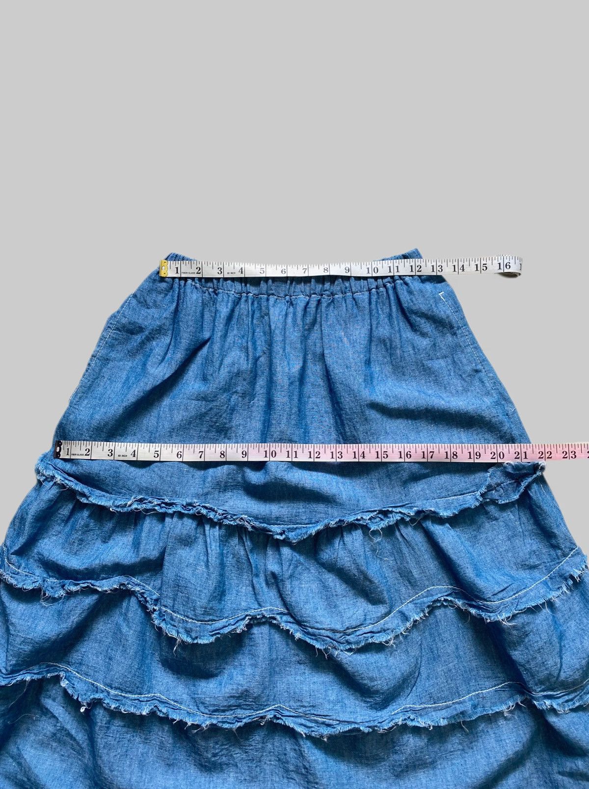 Tricot Comme des Garcons AD2007 Tricot CommeDesGarcons Raw Finish Tiered Denim Skirt Size 30" / US 8 / IT 44 - 11 Thumbnail