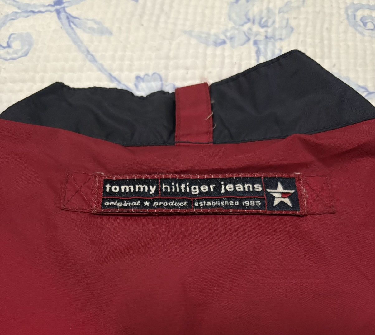 Tommy Hilfiger Tommy Hilfiger Windbreaker Jacket Size US L / EU 52-54 / 3 - 11 Thumbnail