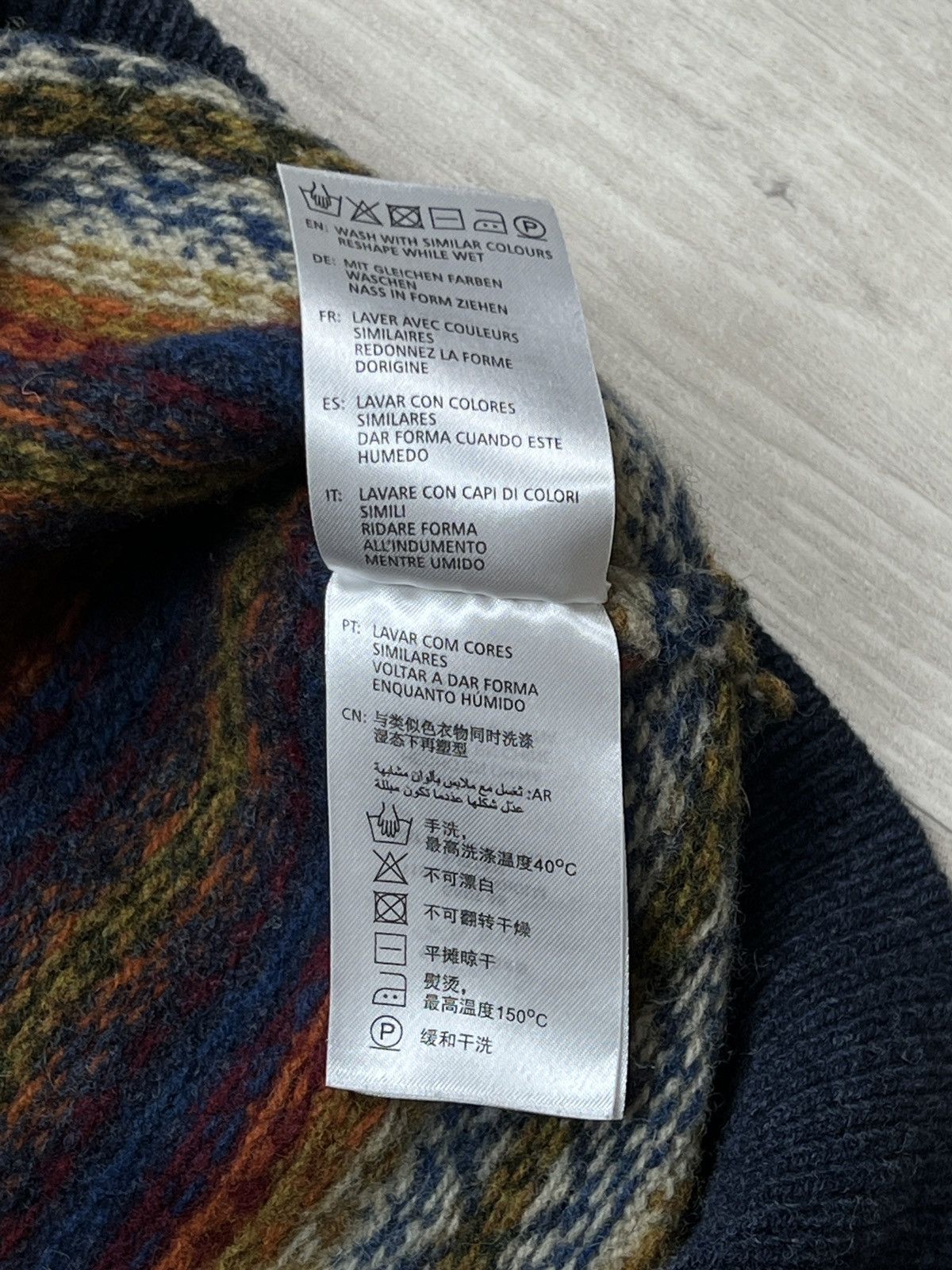 Gant Gant Wool Native Pattern Gilet (Y0340) Size XL / US 12-14 / IT 48-50 - 5 Thumbnail