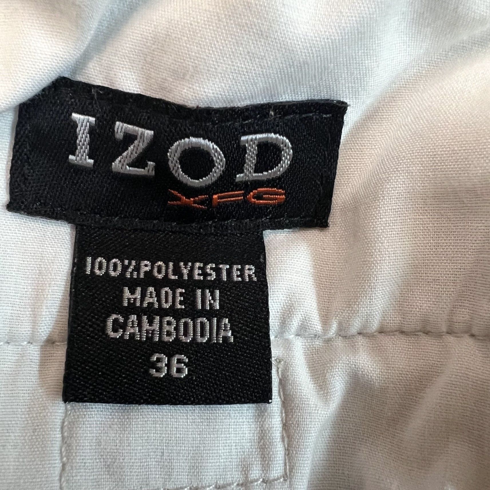 Izod IZOD Cargo Shorts Mens Size 34 Flat Front Stretch 9in Inseam Gray Zip Pockets Stone Pattern Casual Workwear Size US 34 / EU 50 - 4 Thumbnail