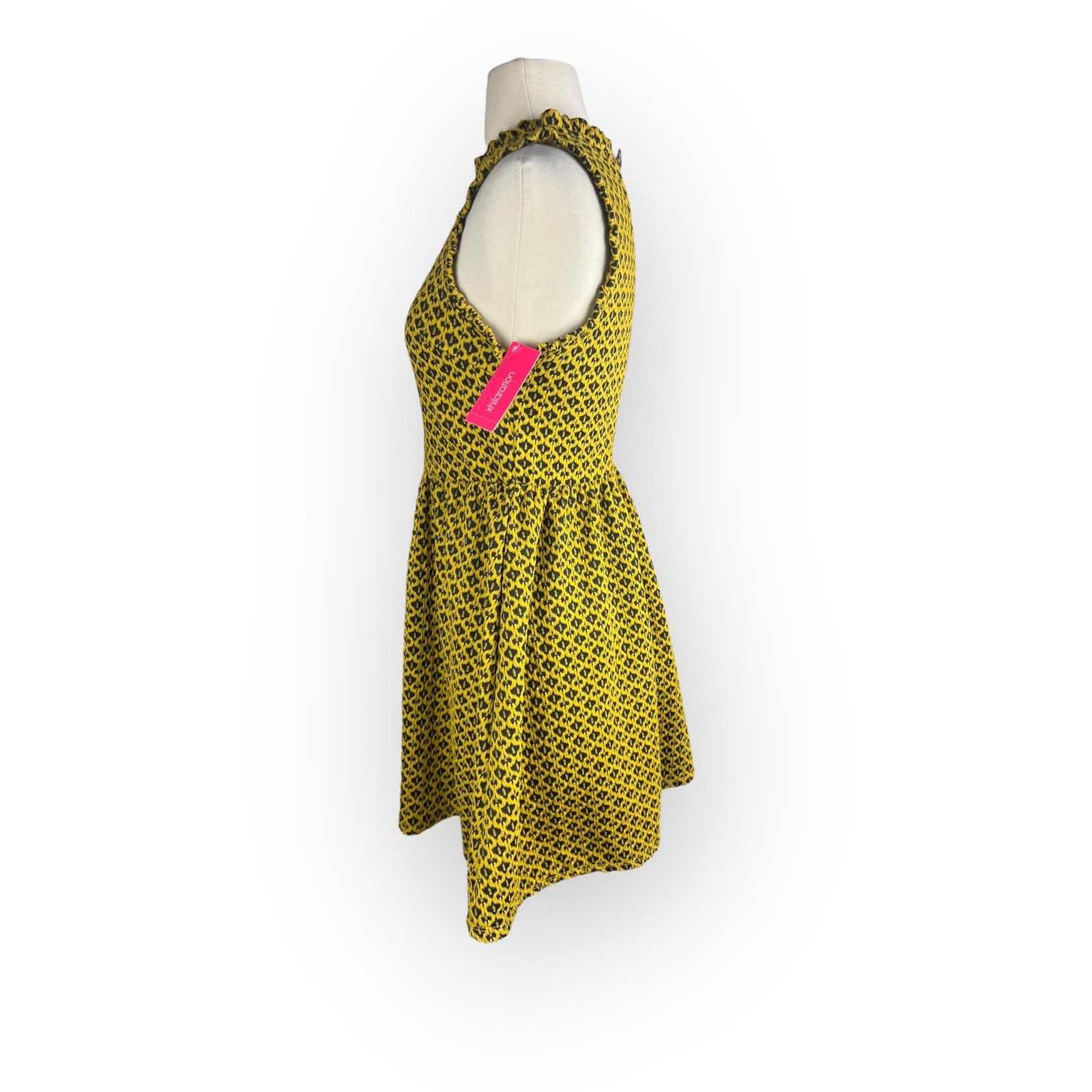 Target Basics Target Xhilaration Women's Knit Jacquard Dress Mustard Size S / US 4 / IT 40 - 3 Thumbnail