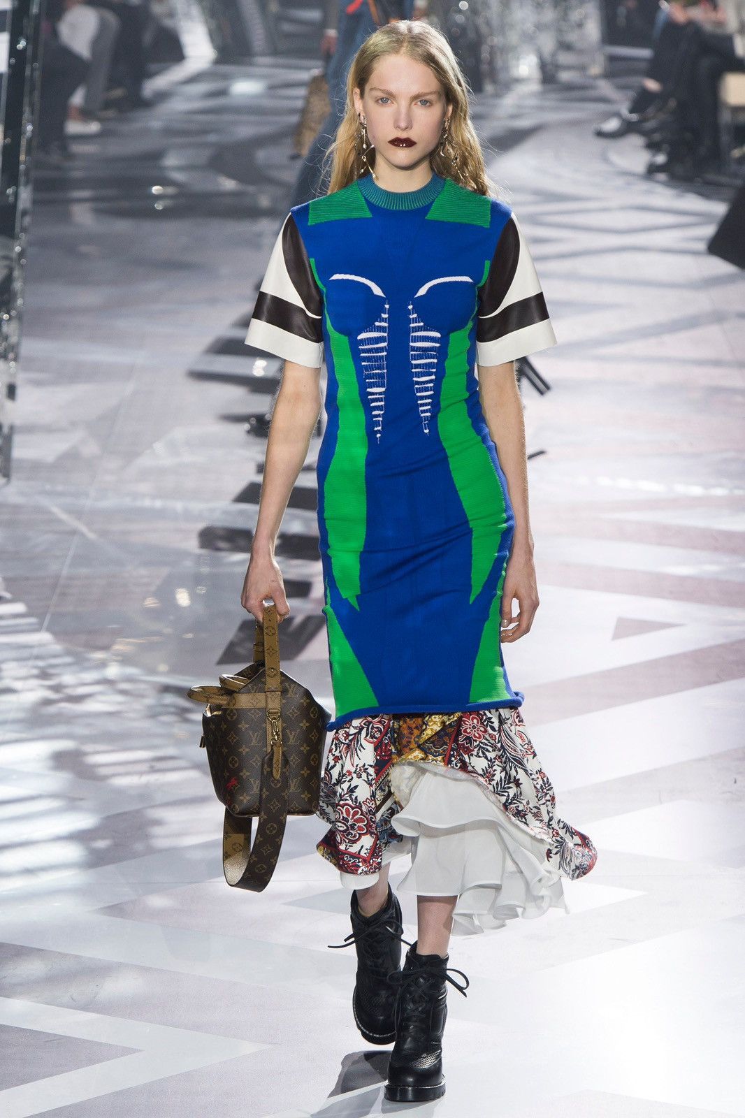 Louis Vuitton Louis Vuitton Runway Fall 2016 Mid Length Dress Blue Green Size S / US 4 / IT 40 - 23 Thumbnail