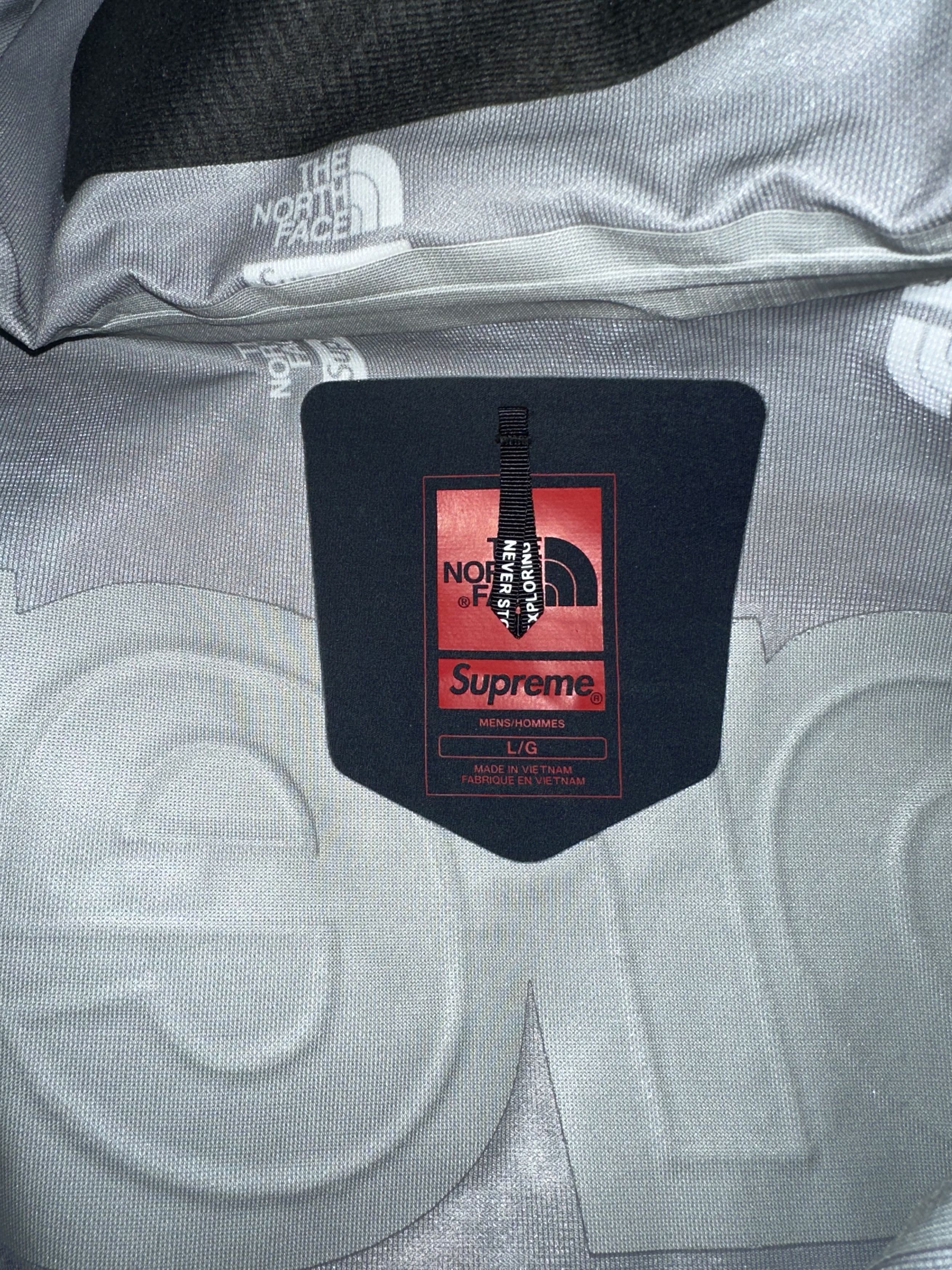 Supreme × The North Face Supreme The North Face Taped Seam Shell Jacket Size US L / EU 52-54 / 3 - 7 Thumbnail