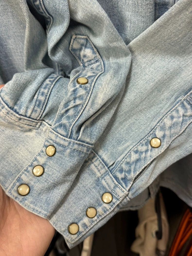 Visvim Visvim white jade button washed denim shirt-2506 Size US XL / EU 56 / 4 - 3 Thumbnail