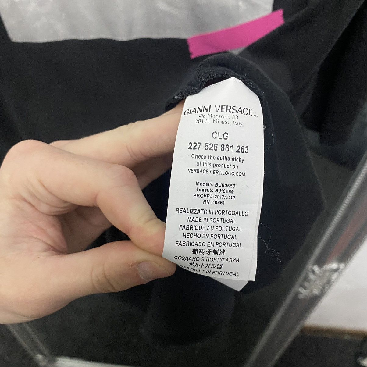 Versace Vintage Versace T Shirt Versus Size US L / EU 52-54 / 3 - 6 Thumbnail