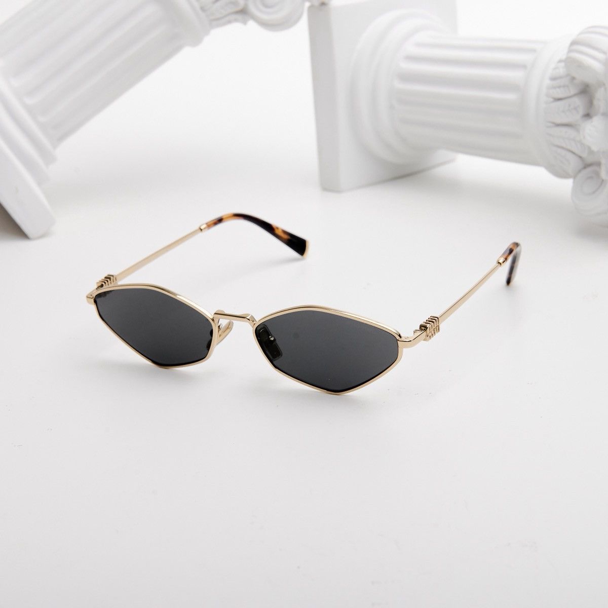 Miu Miu MIU MIU 0MU 56ZS ZVN5S0 SUNGLASSES Size ONE SIZE - 1 Thumbnail