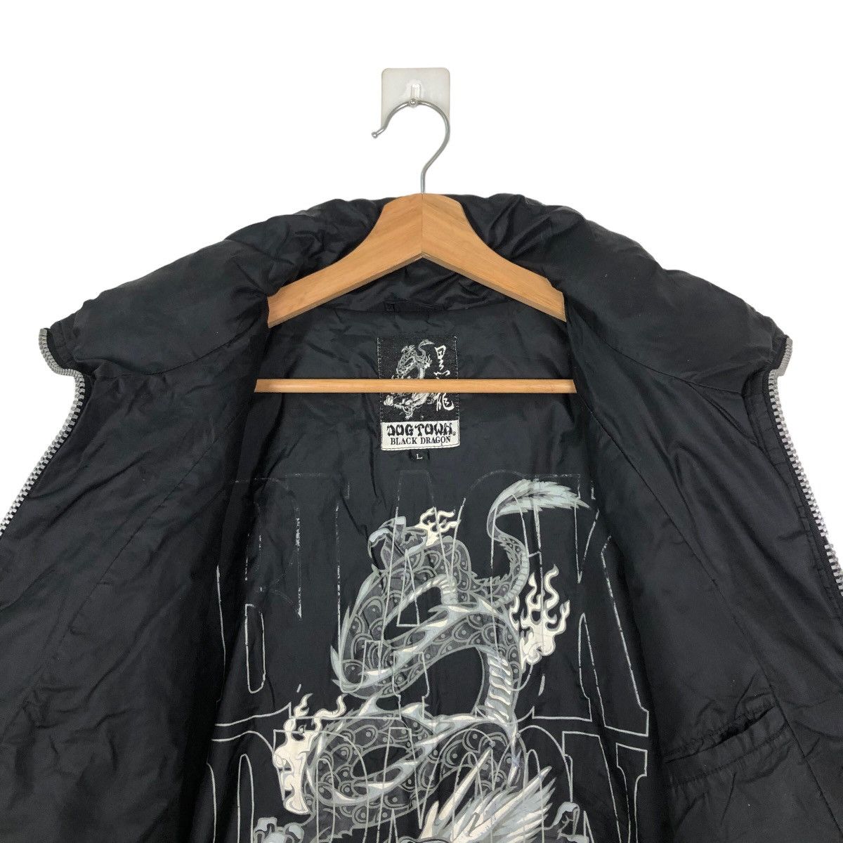 Japanese Brand VINTAGE PUFFER DOWN JACKET DOGTOWN BLACK DRAGON CHROMEHEARTS Size US L / EU 52-54 / 3 - 10 Thumbnail