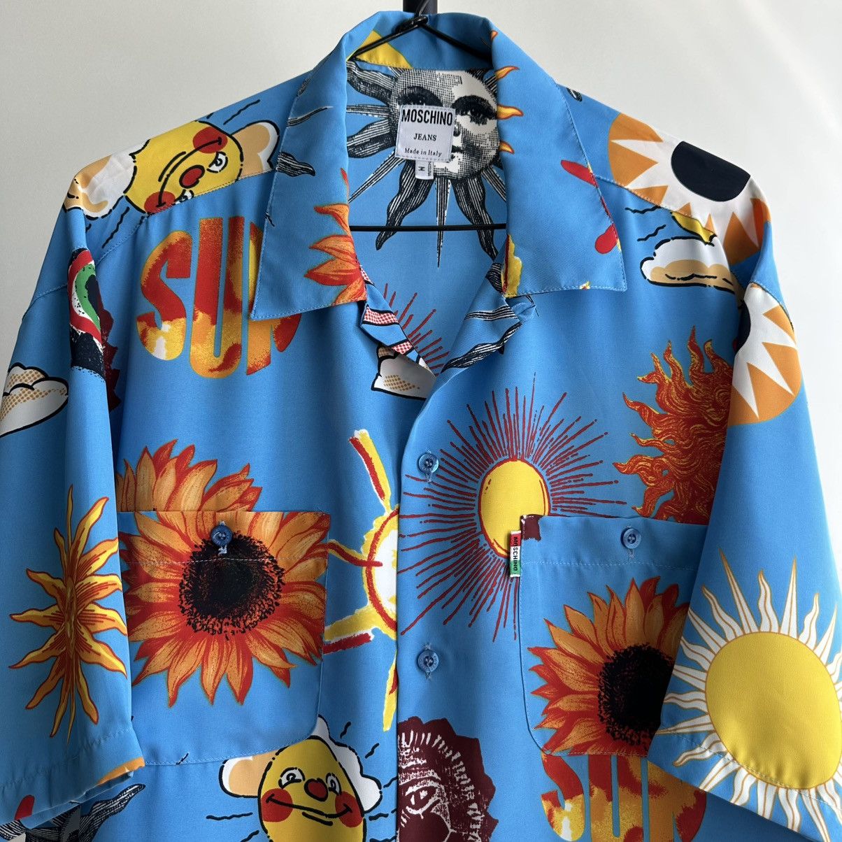 Moschino Rare Vintage 90s Moschino Jeans Sun Print Short Sleeve Shirt Size US M / EU 48-50 / 2 - 3 Thumbnail