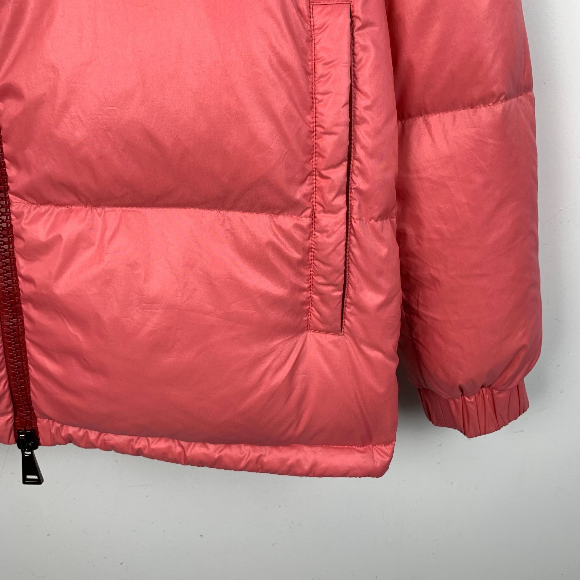 Moncler Moncler Gary Series Pink Logo Patch Hooded Down Jacket (Size Size S / US 4 / IT 40 - 8 Thumbnail