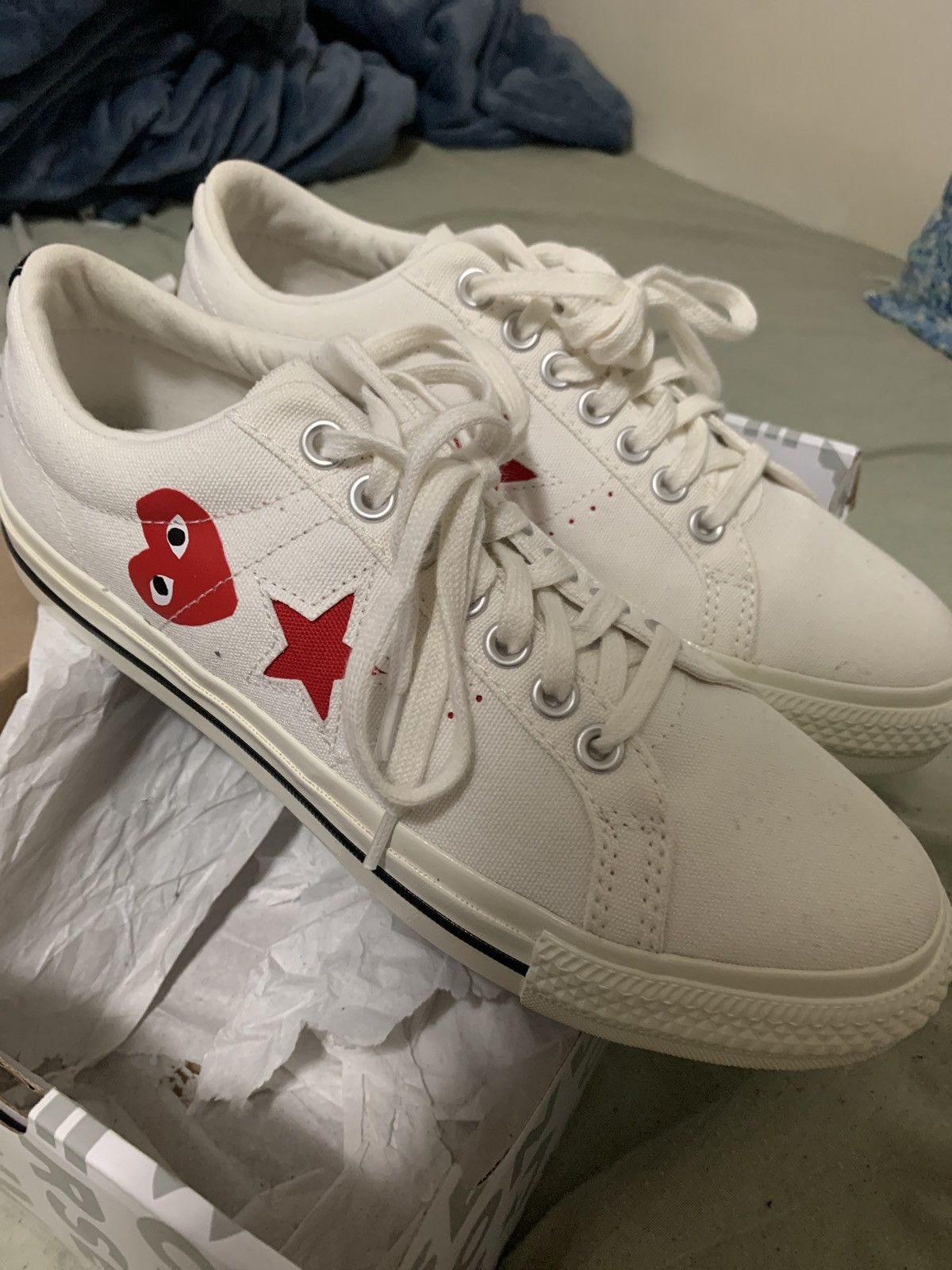 Comme des Garcons PLAY × Converse Converse comme des garcons play one star ox cloud dancer Size US 9 / EU 42 - 4 Thumbnail