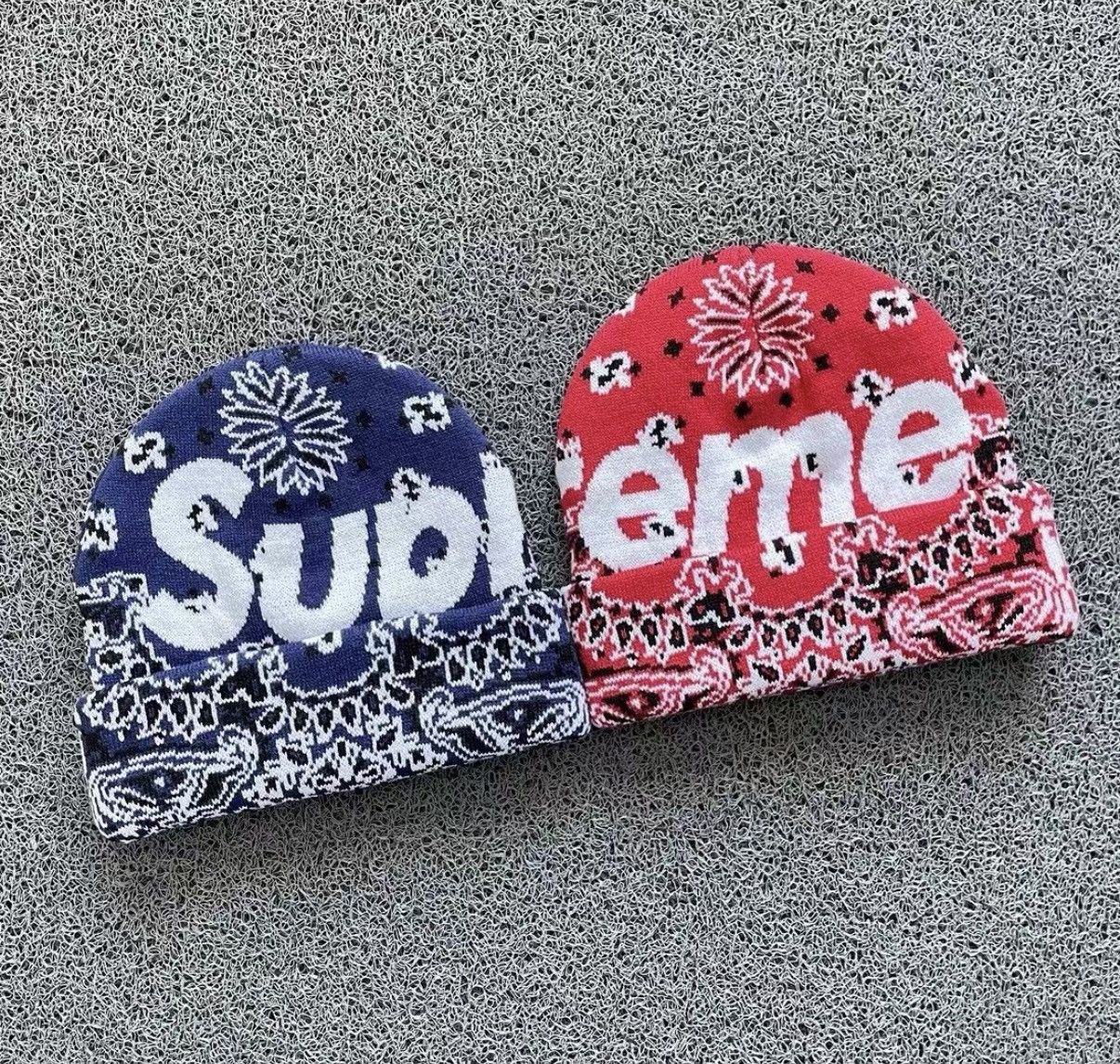 Supreme Supreme Unisex Paisley Beanie for Couple Matching J46 Size ONE SIZE - 1 Thumbnail