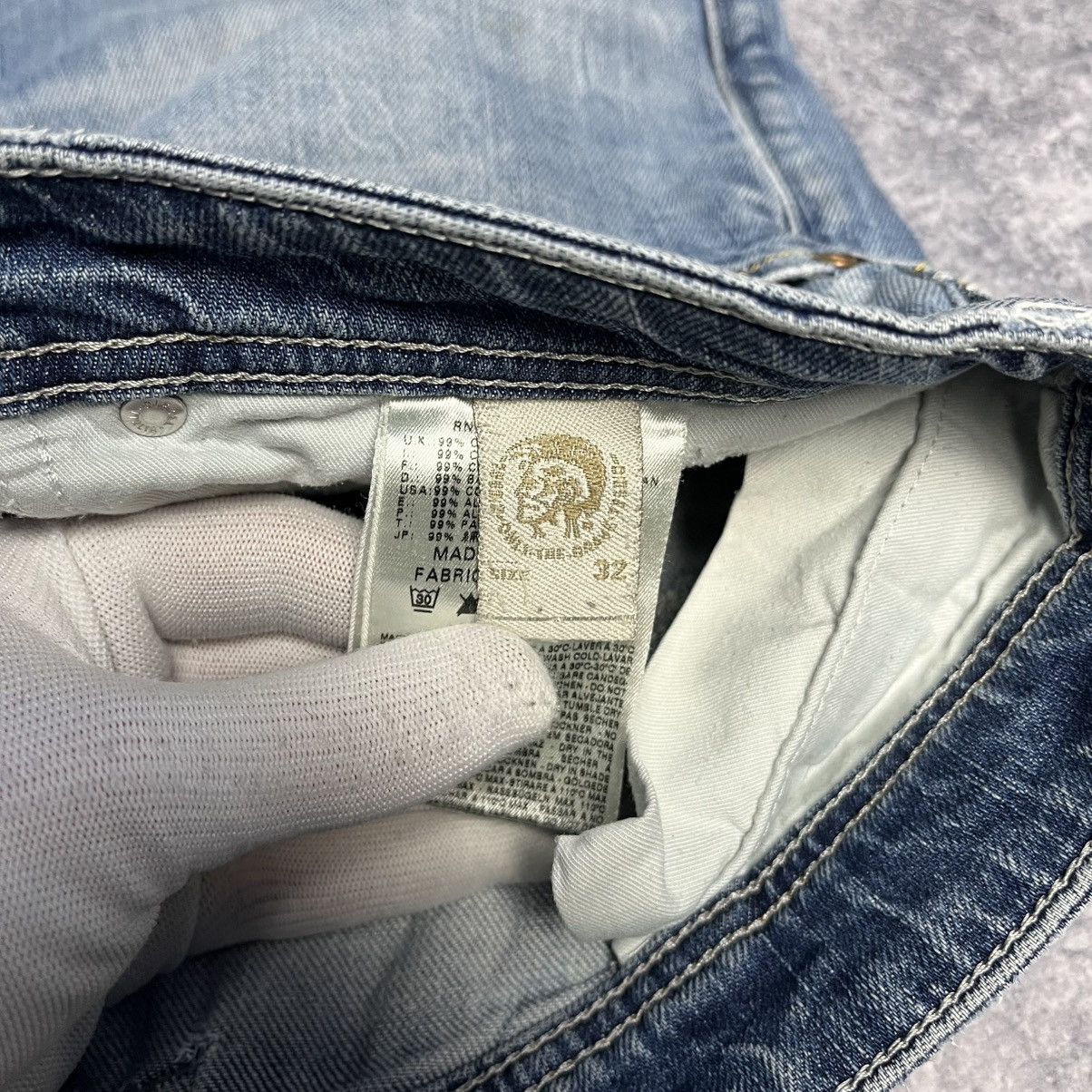 Diesel × Vintage Vintage Diesel Distressed Denim Jeans Safado Y2K Avant-Garde Size US 32 / EU 48 - 10 Thumbnail
