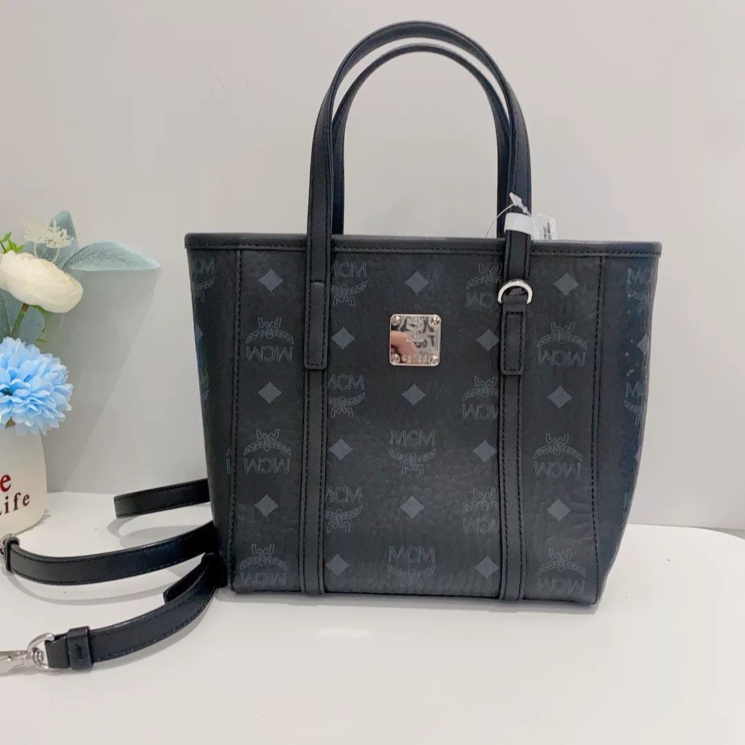 MCM Pre-loved Bag Very good condition Size ONE SIZE - 1 Thumbnail