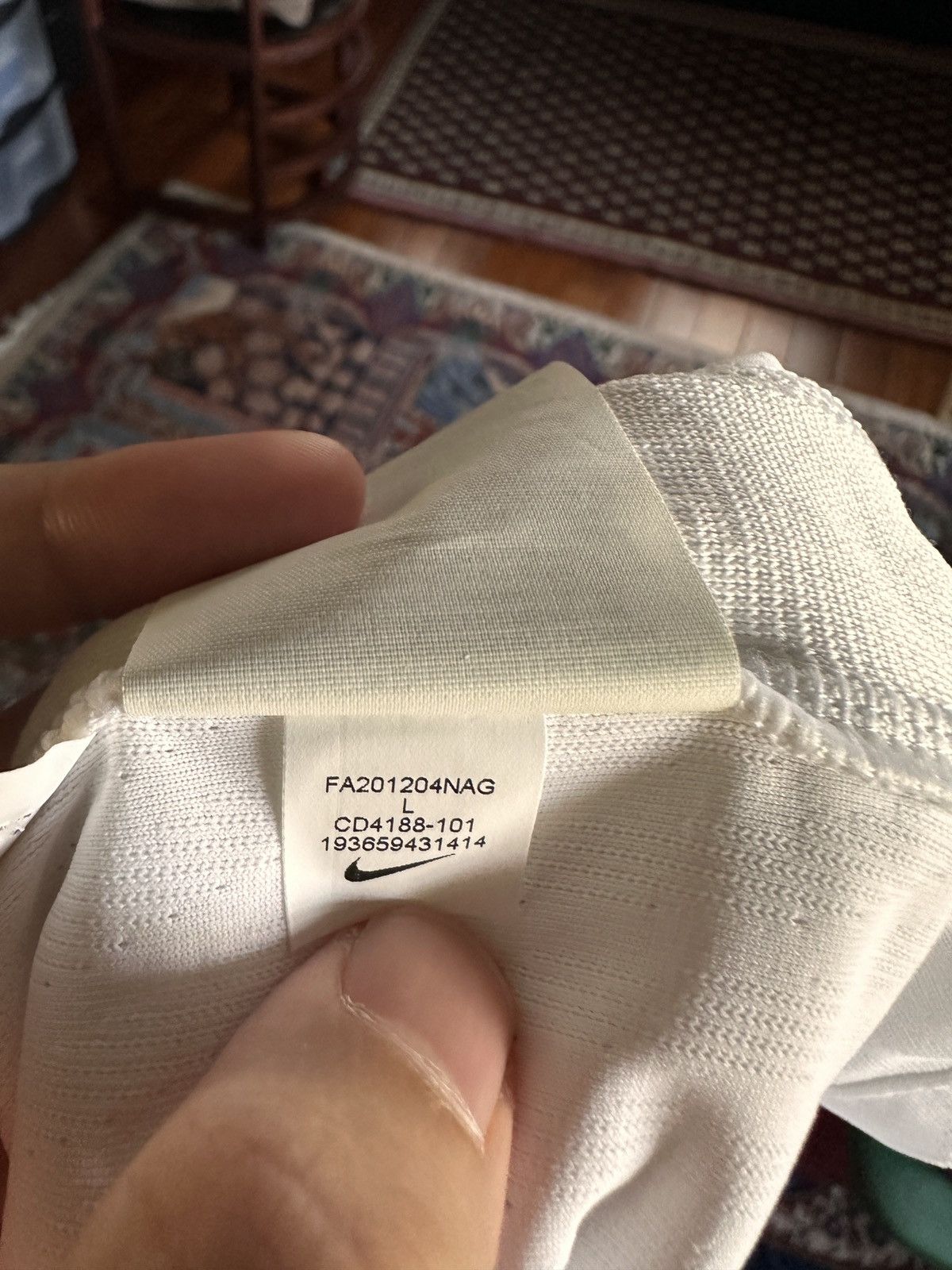 Nike PSG 20/21 Away button up kit Size US L / EU 52-54 / 3 - 9 Thumbnail