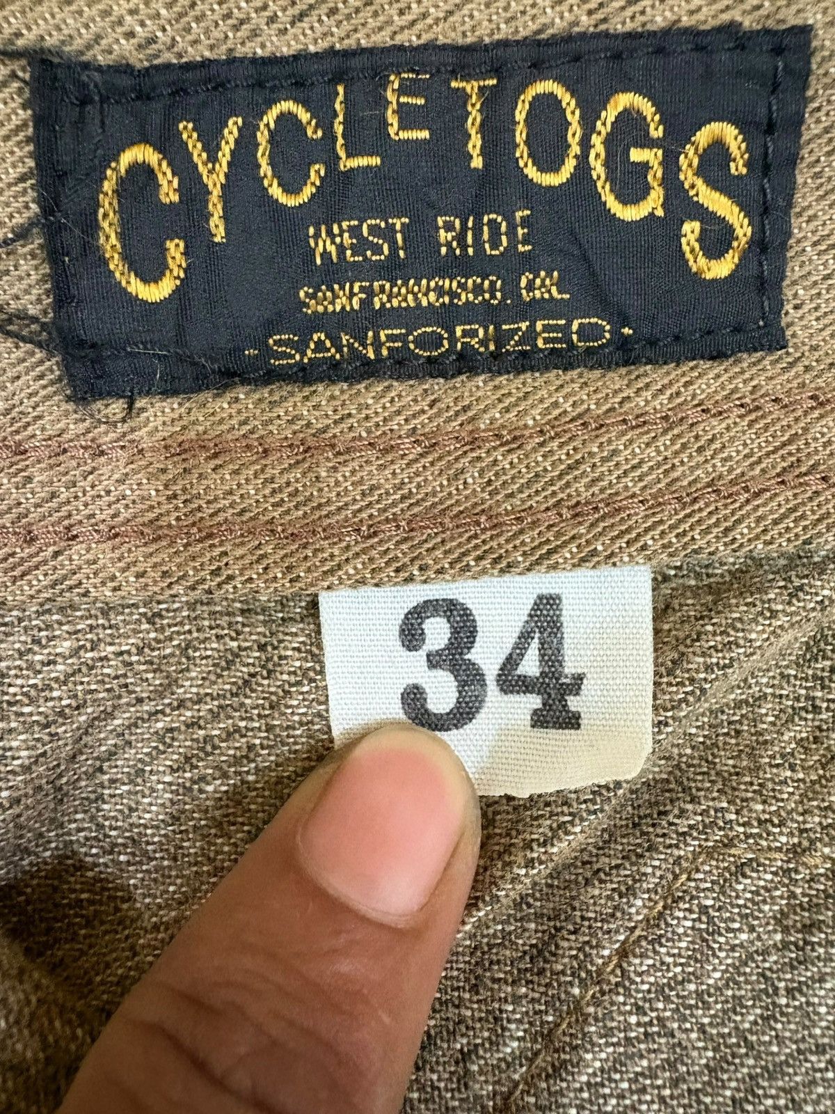 Japanese Brand Vintage Japanese Brand Buckle Back Carpenter Baggy Jeans Size US 34 / EU 50 - 9 Thumbnail